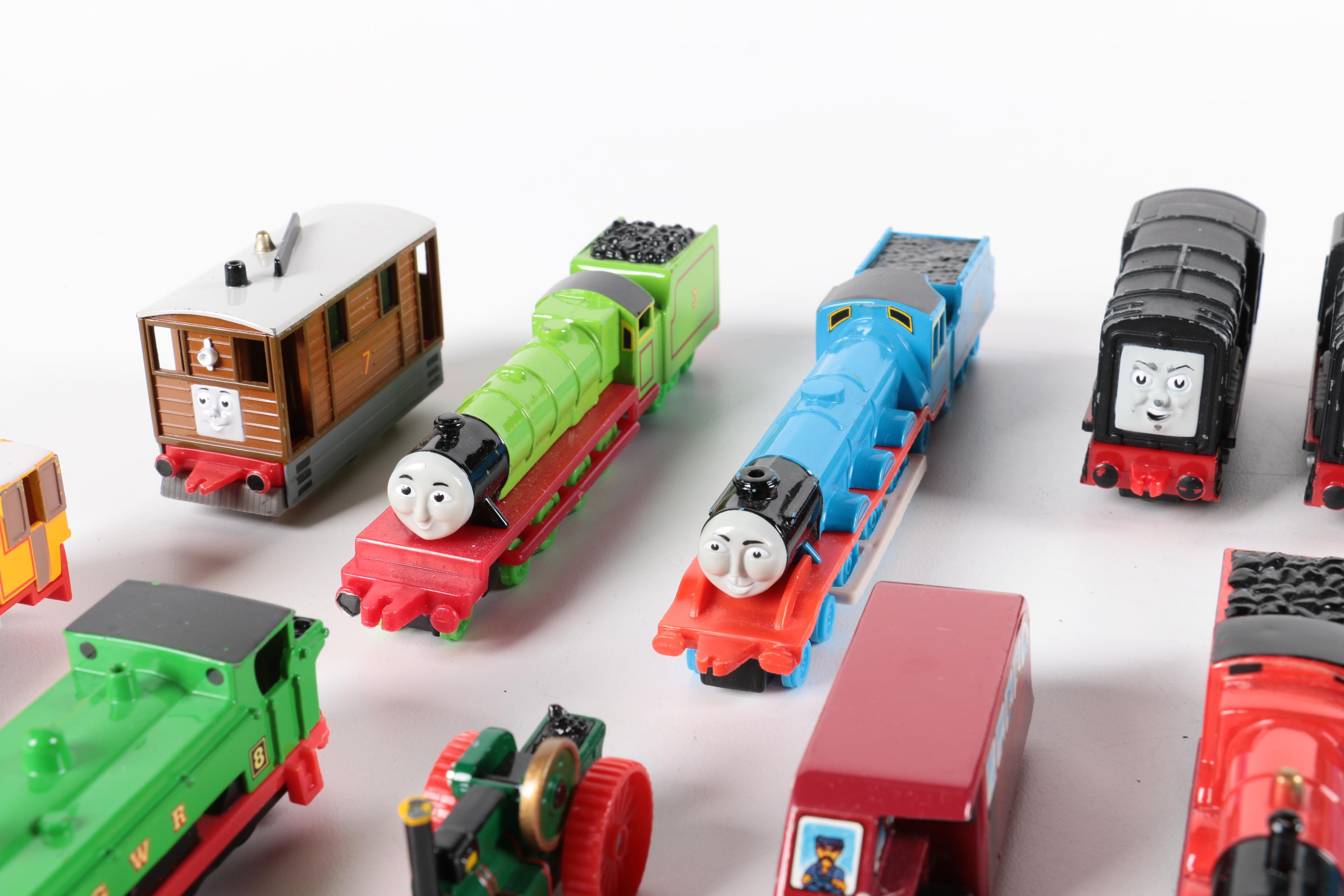 "Thomas the Tank Engine" Train Cars