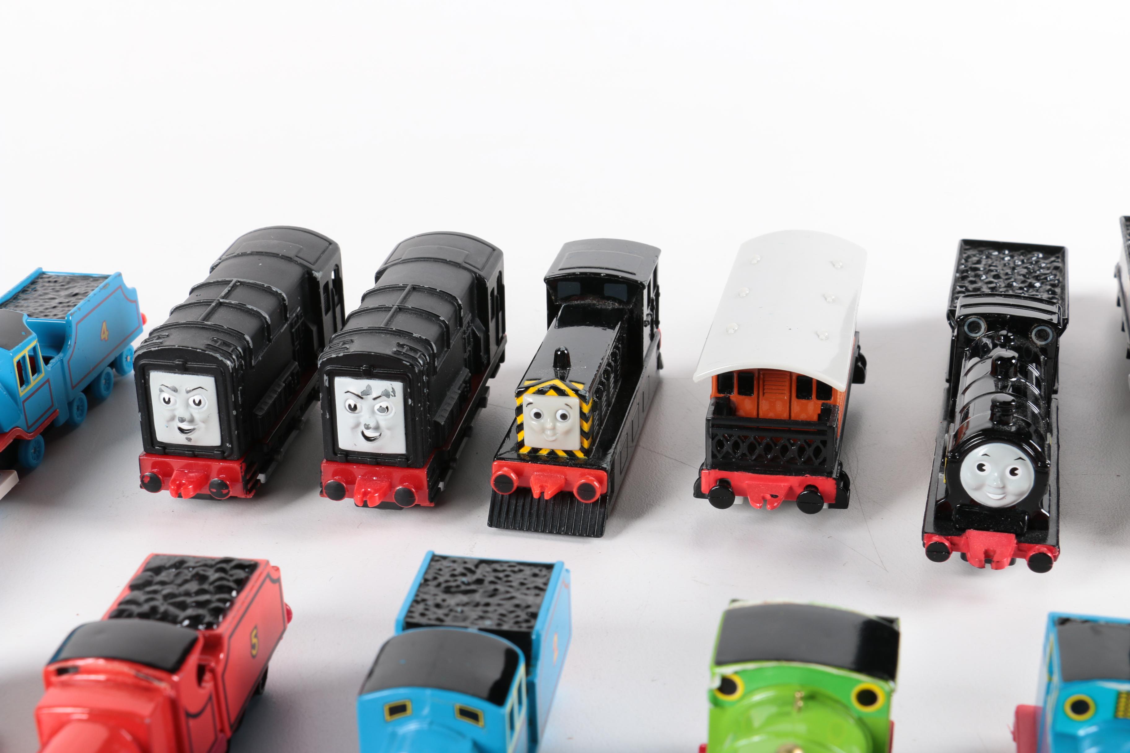 "Thomas the Tank Engine" Train Cars