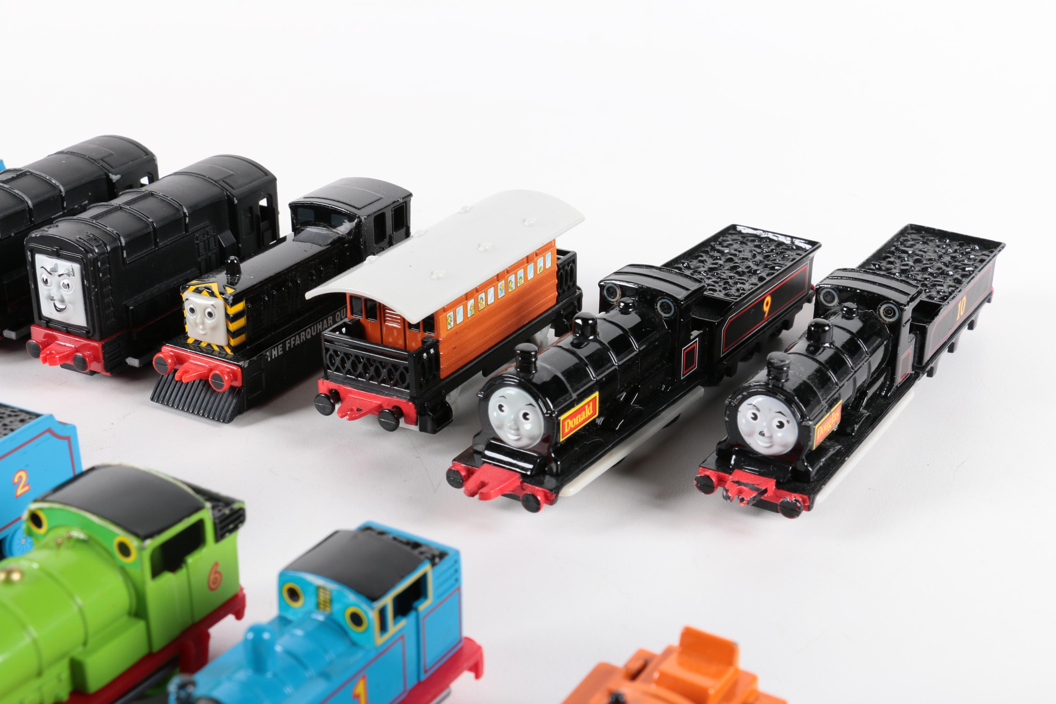 "Thomas the Tank Engine" Train Cars