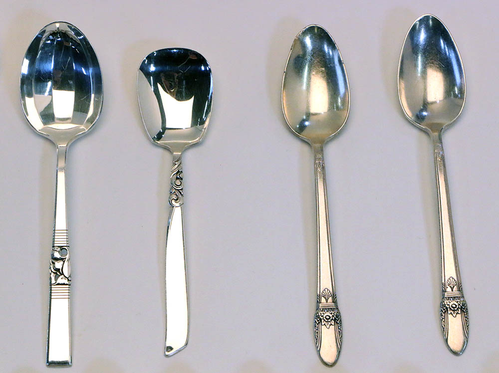 Oneida Community "Morning Star" Silver Plate Flatware Set