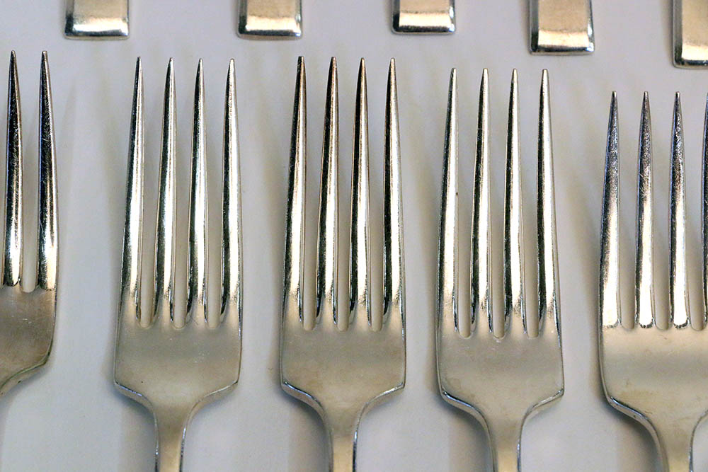 Oneida Community "Morning Star" Silver Plate Flatware Set