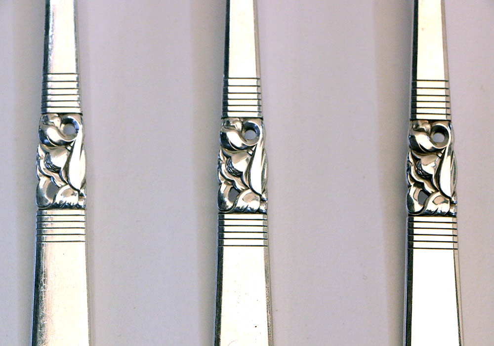 Oneida Community "Morning Star" Silver Plate Flatware Set