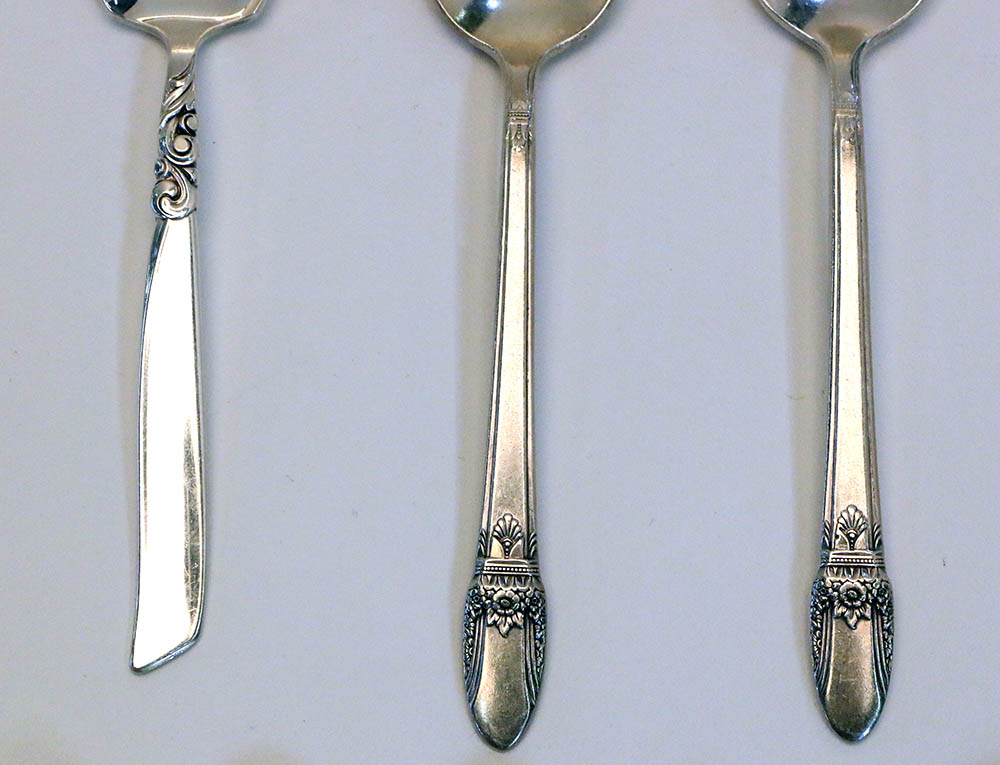 Oneida Community "Morning Star" Silver Plate Flatware Set