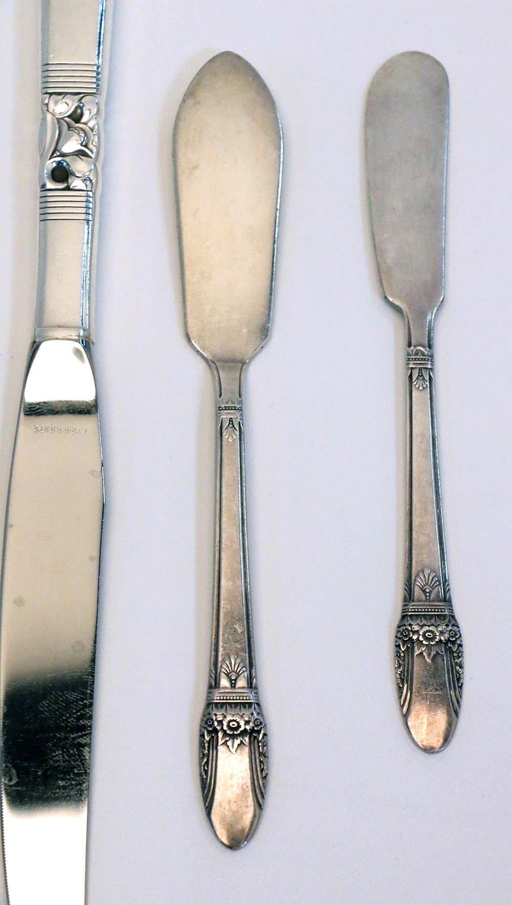 Oneida Community "Morning Star" Silver Plate Flatware Set