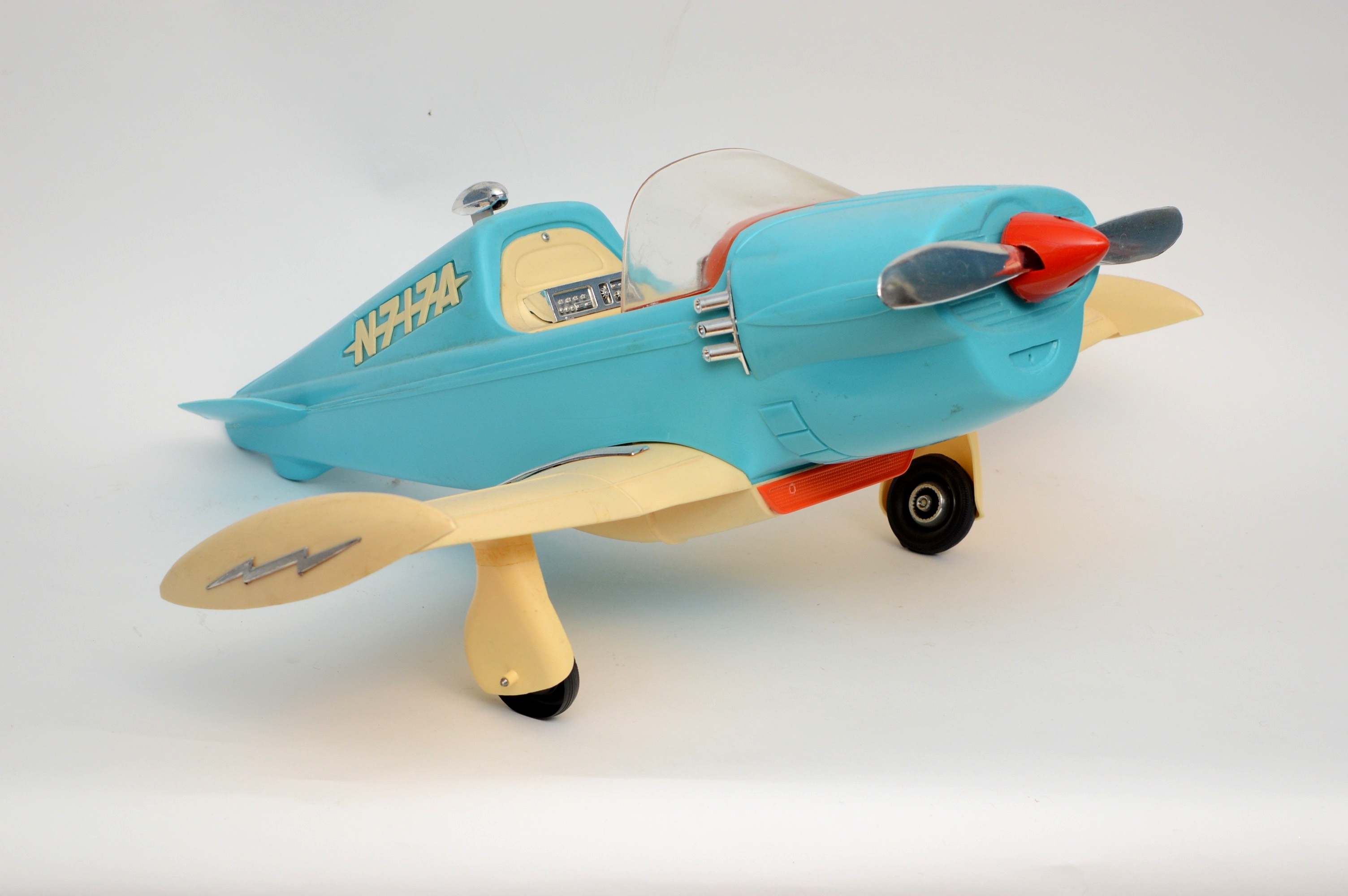 Vintage 1964 Barbie Airplane