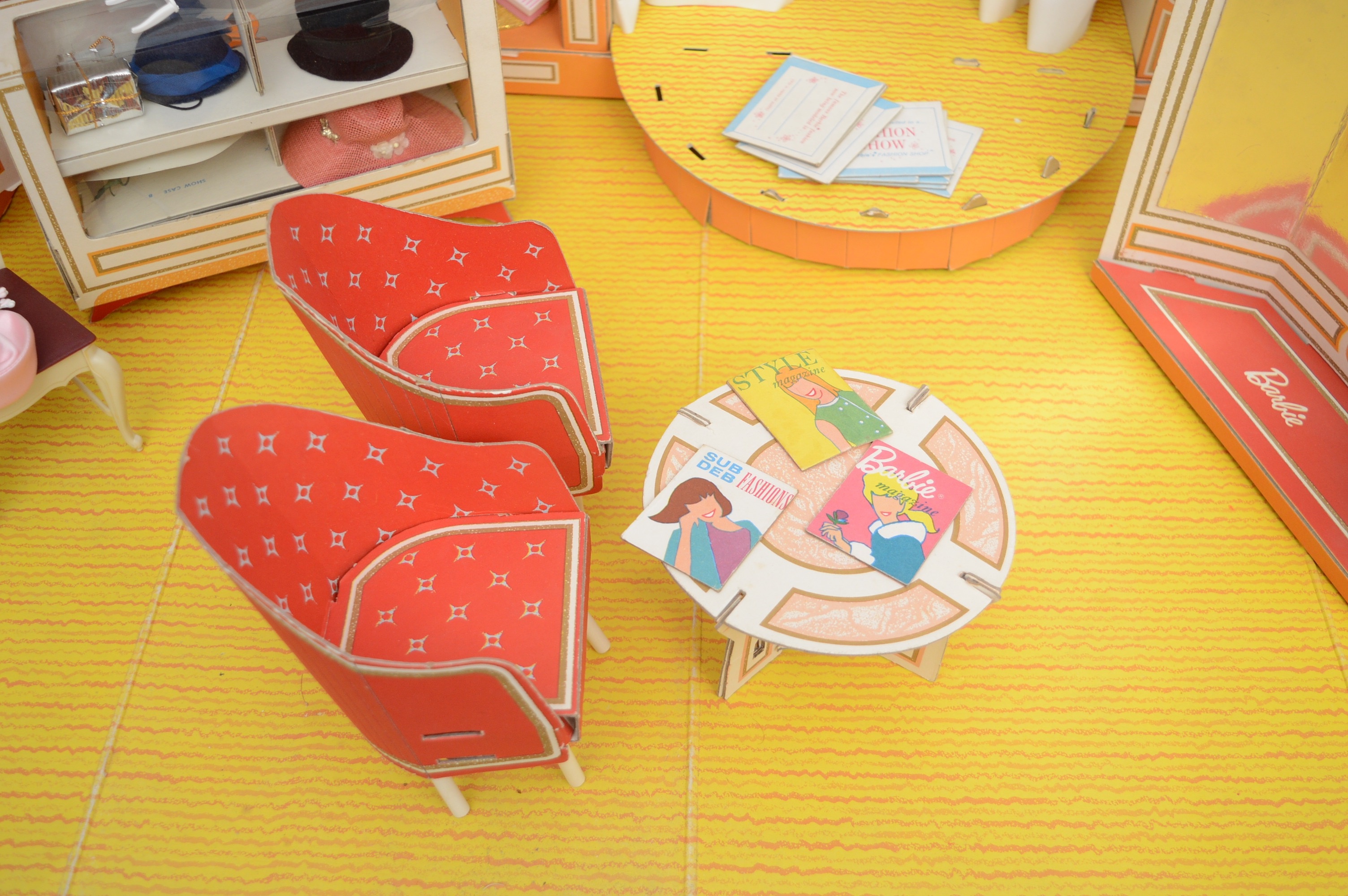 Barbie's Fashion Shop - Circa 1963