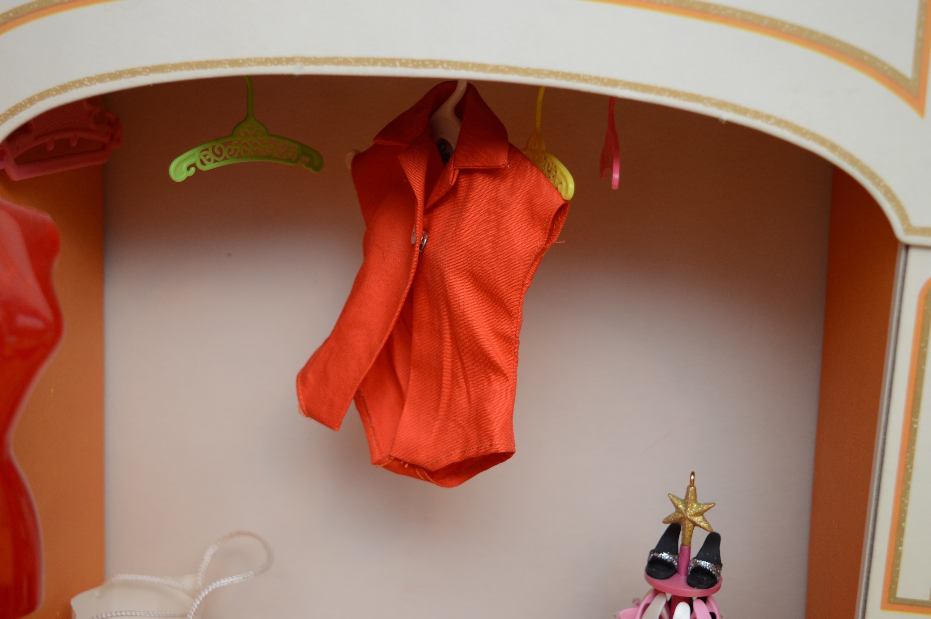 Barbie's Fashion Shop - Circa 1963