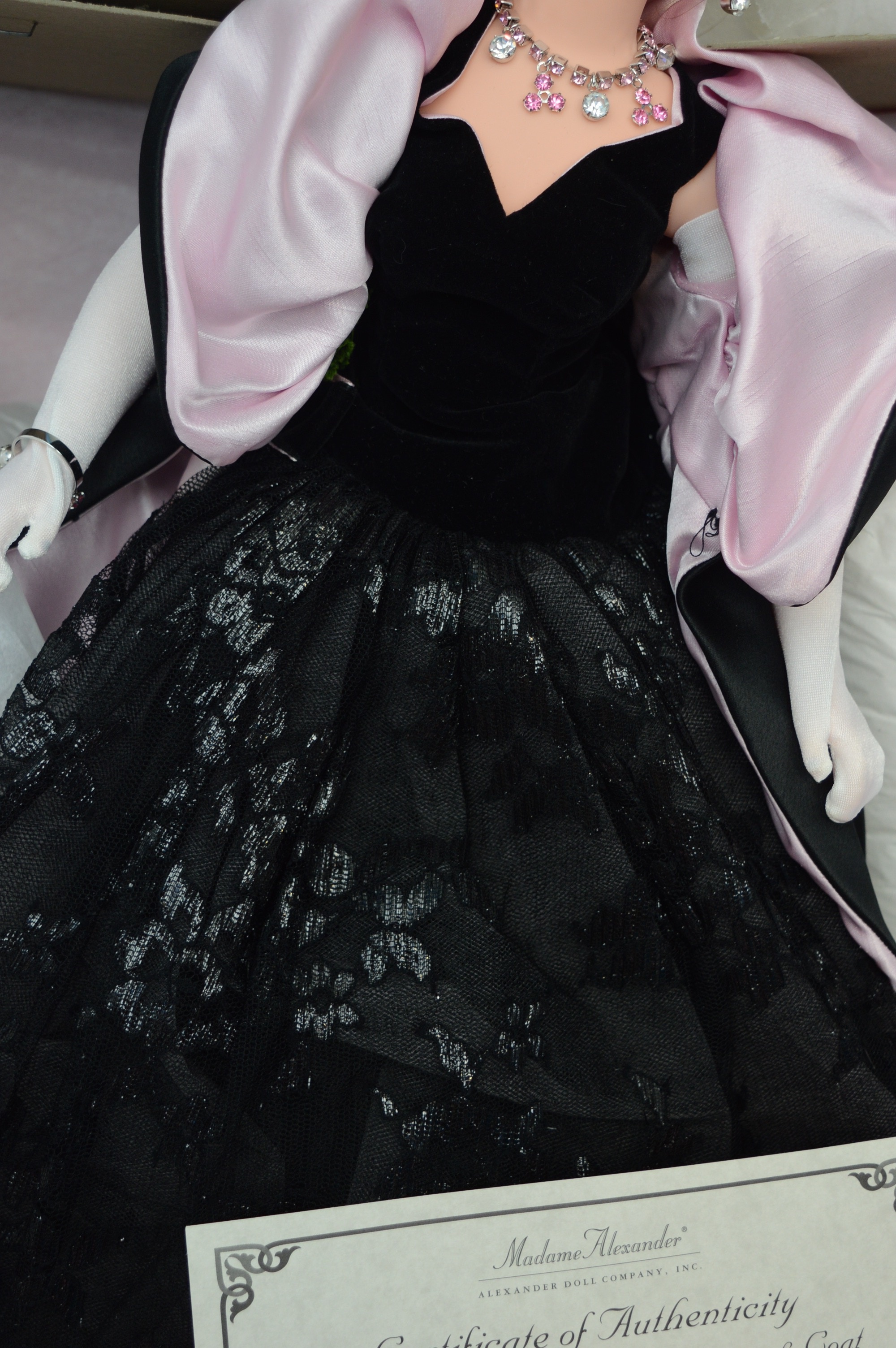 Madame Alexander Cissy Doll "Onyx Velvet"