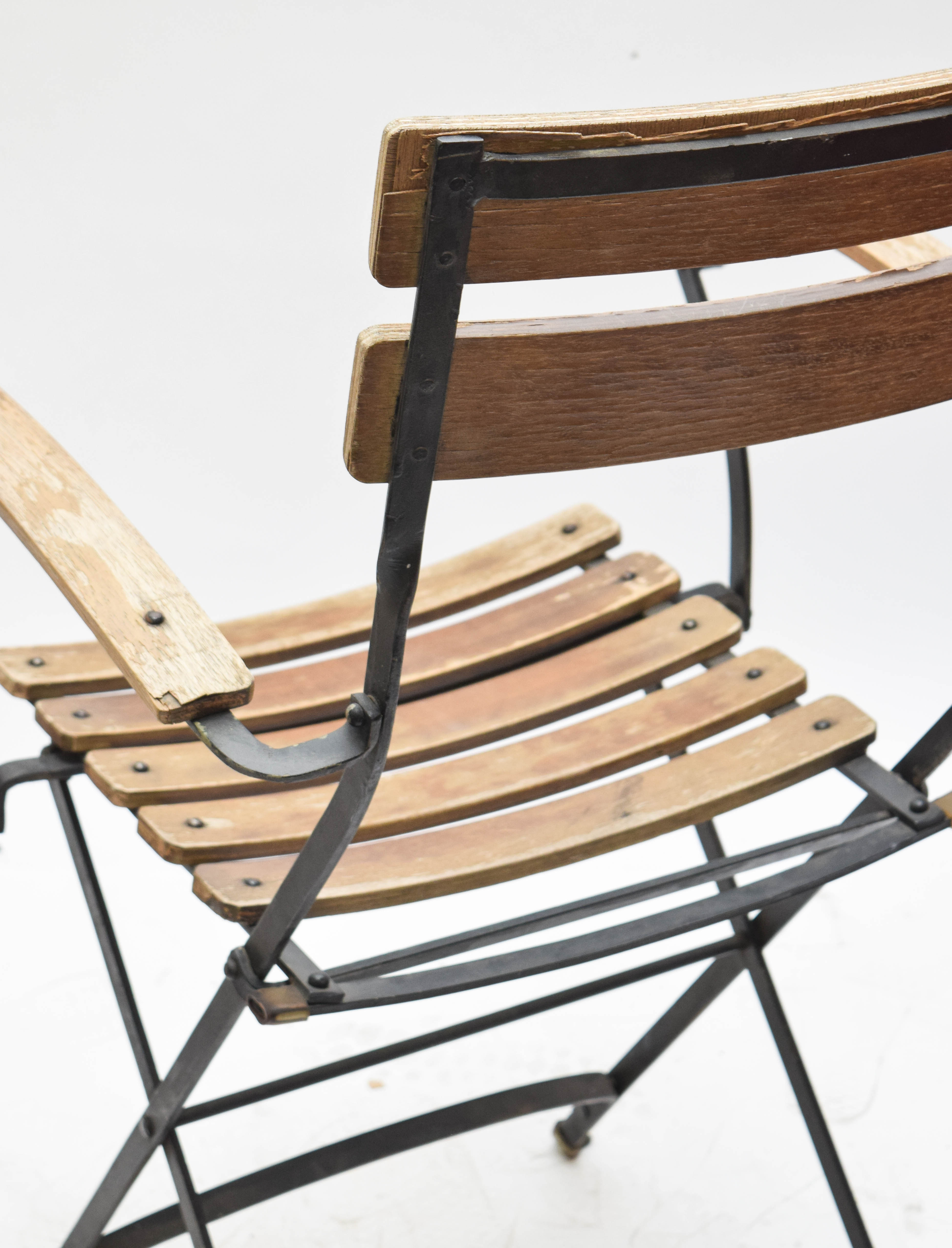 Vintage Folding Chair with Mid Century Modern Side Table by Scheibe