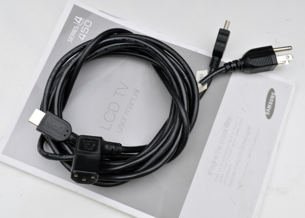 32" Samsung Flat Screen Television