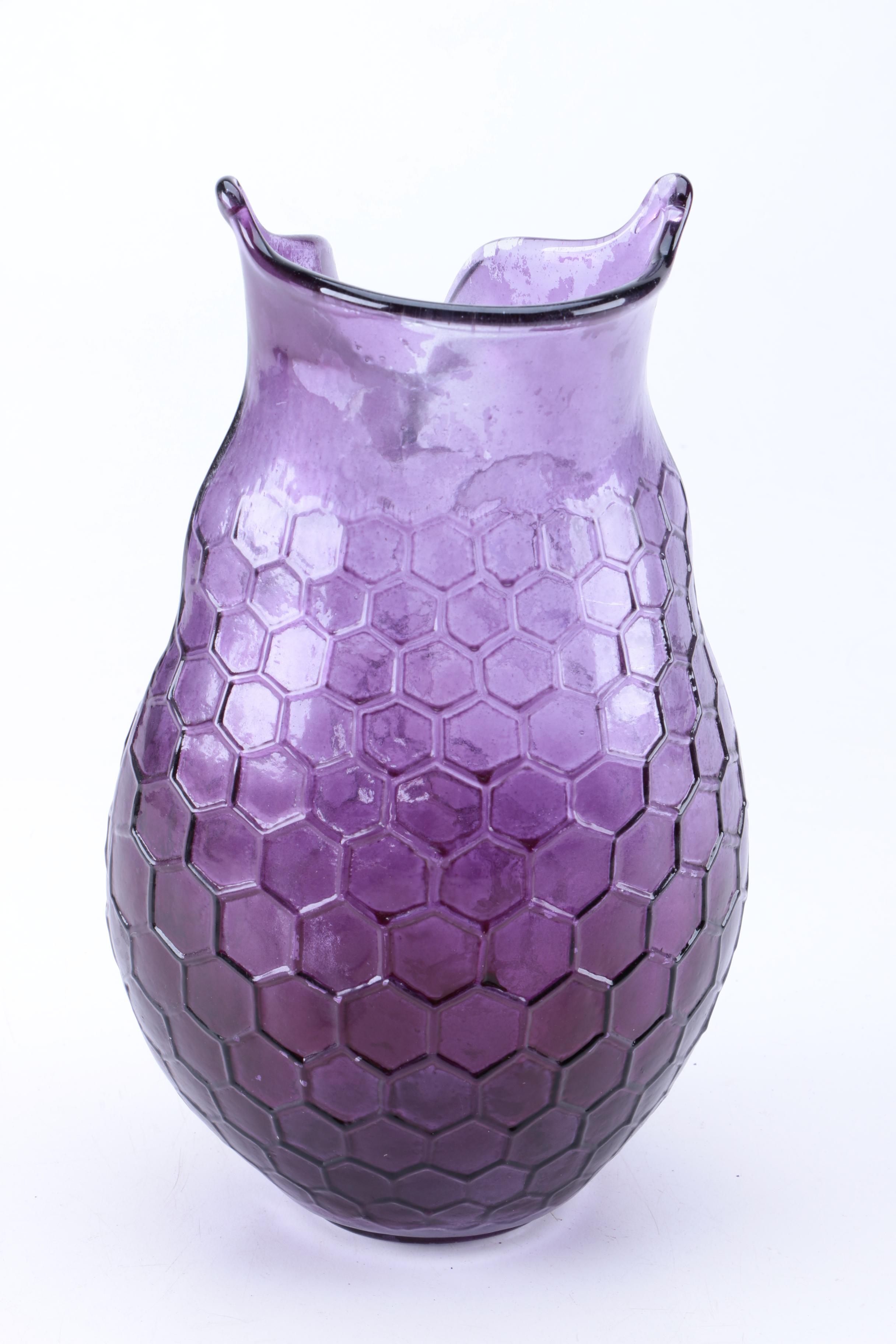 Assortment of Owl Decor