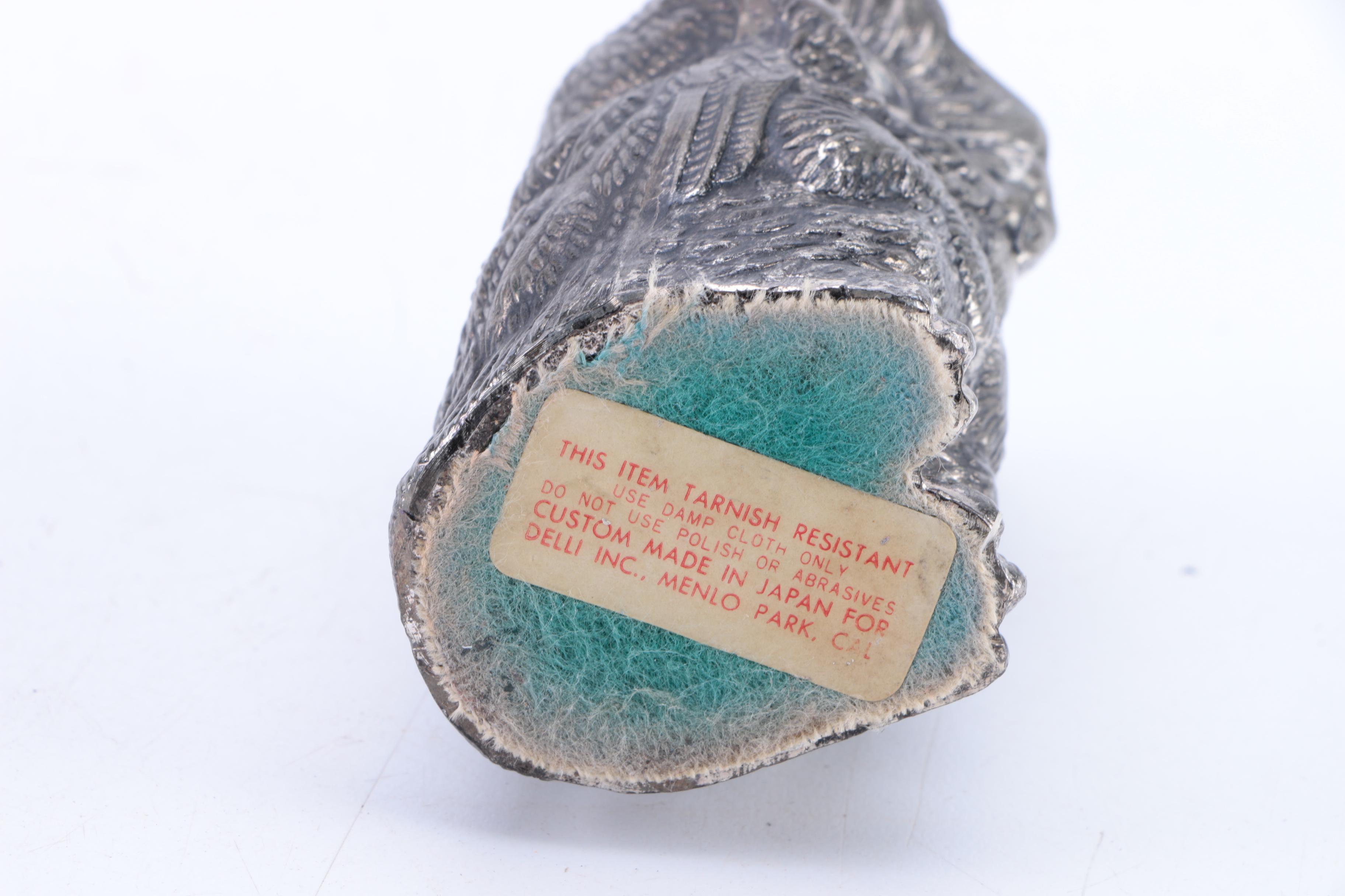 Assortment of Owl Decor