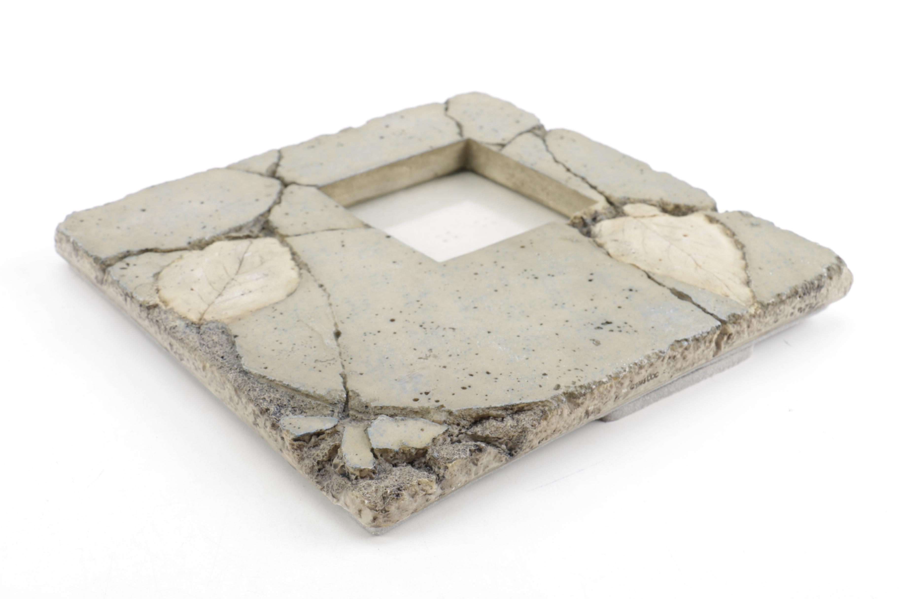 Frameology Stone Photo Frame