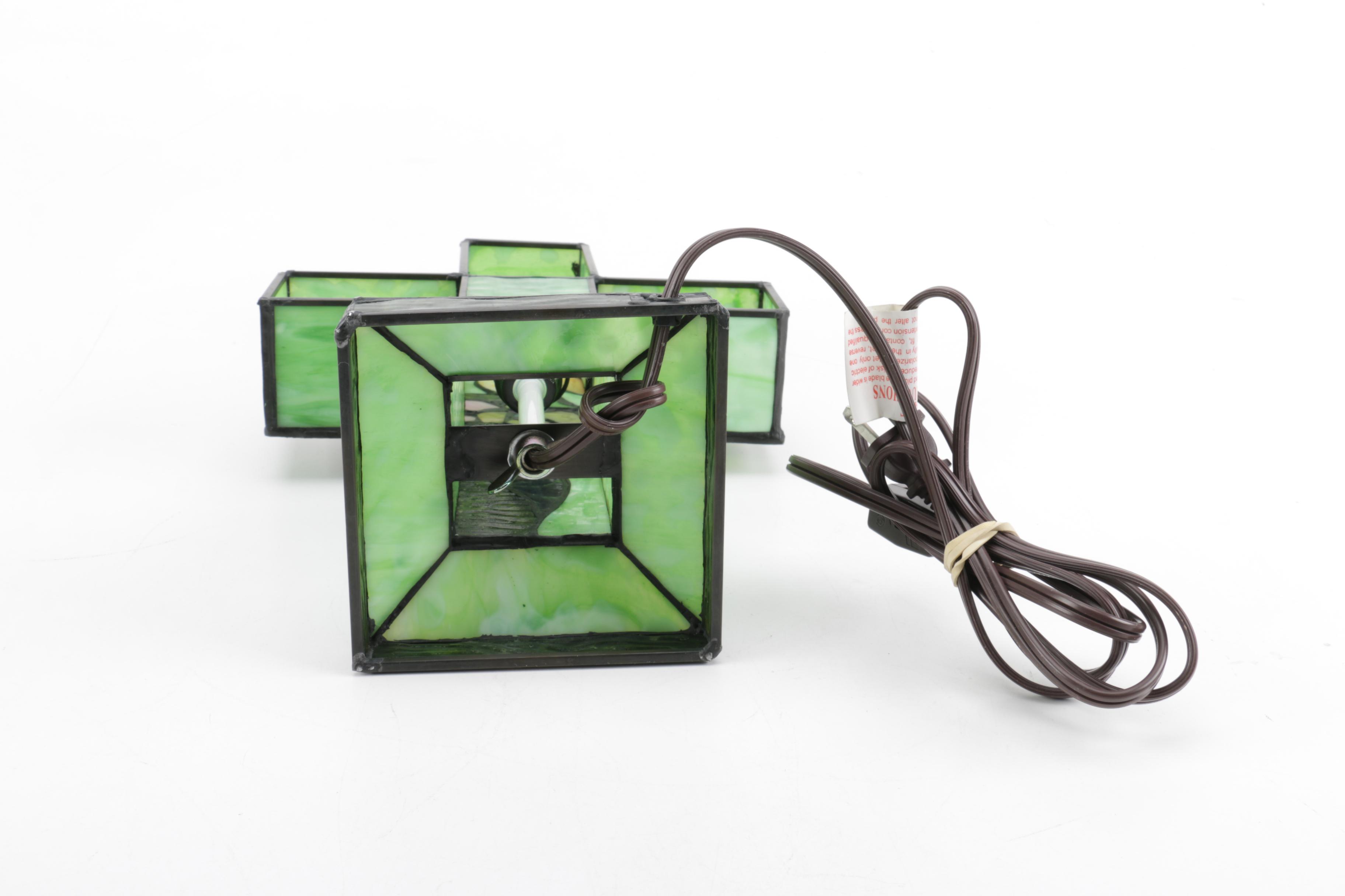 Stained Glass Cross Accent Lamp