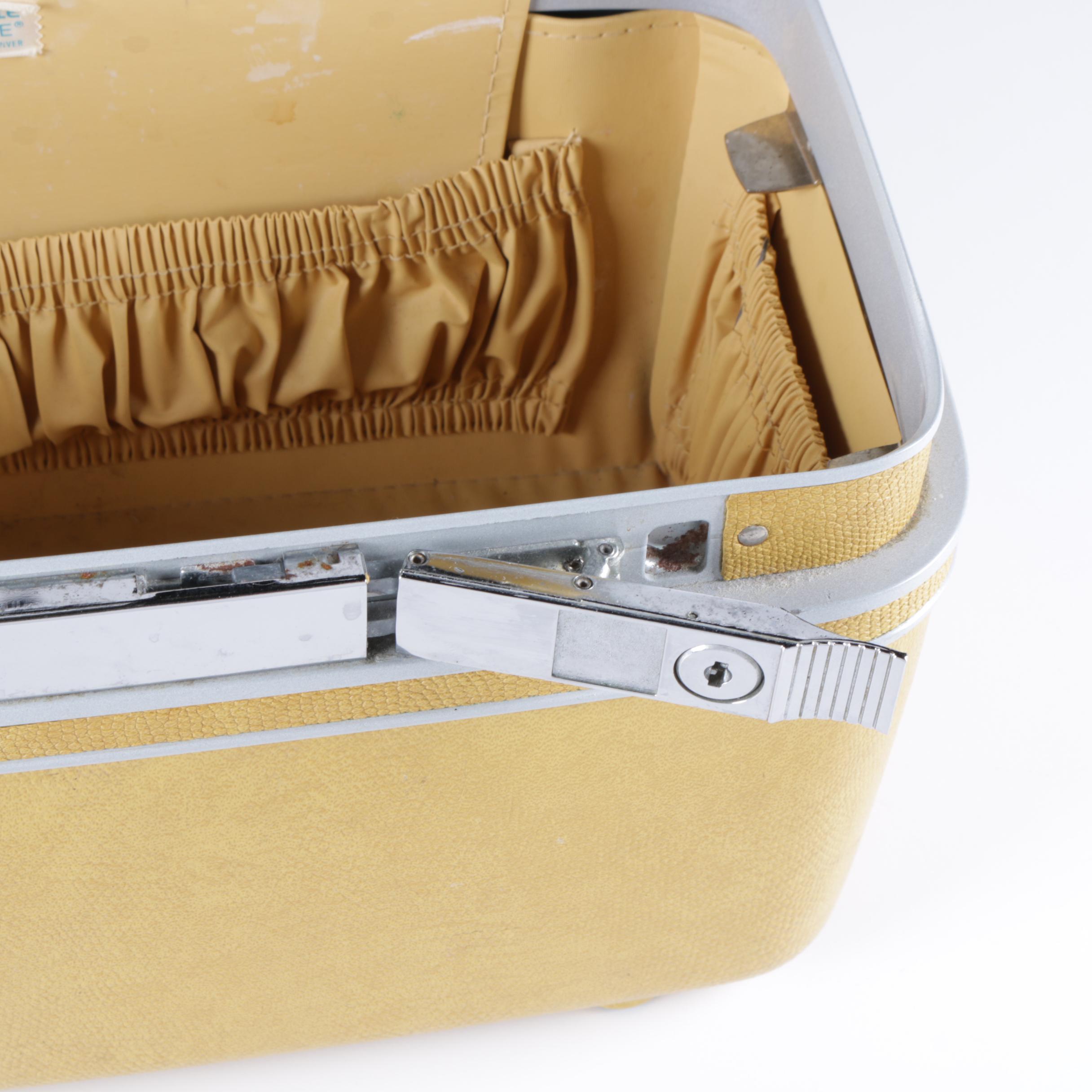 Vintage Samsonite "Silhouette" Cosmetic Travel Case