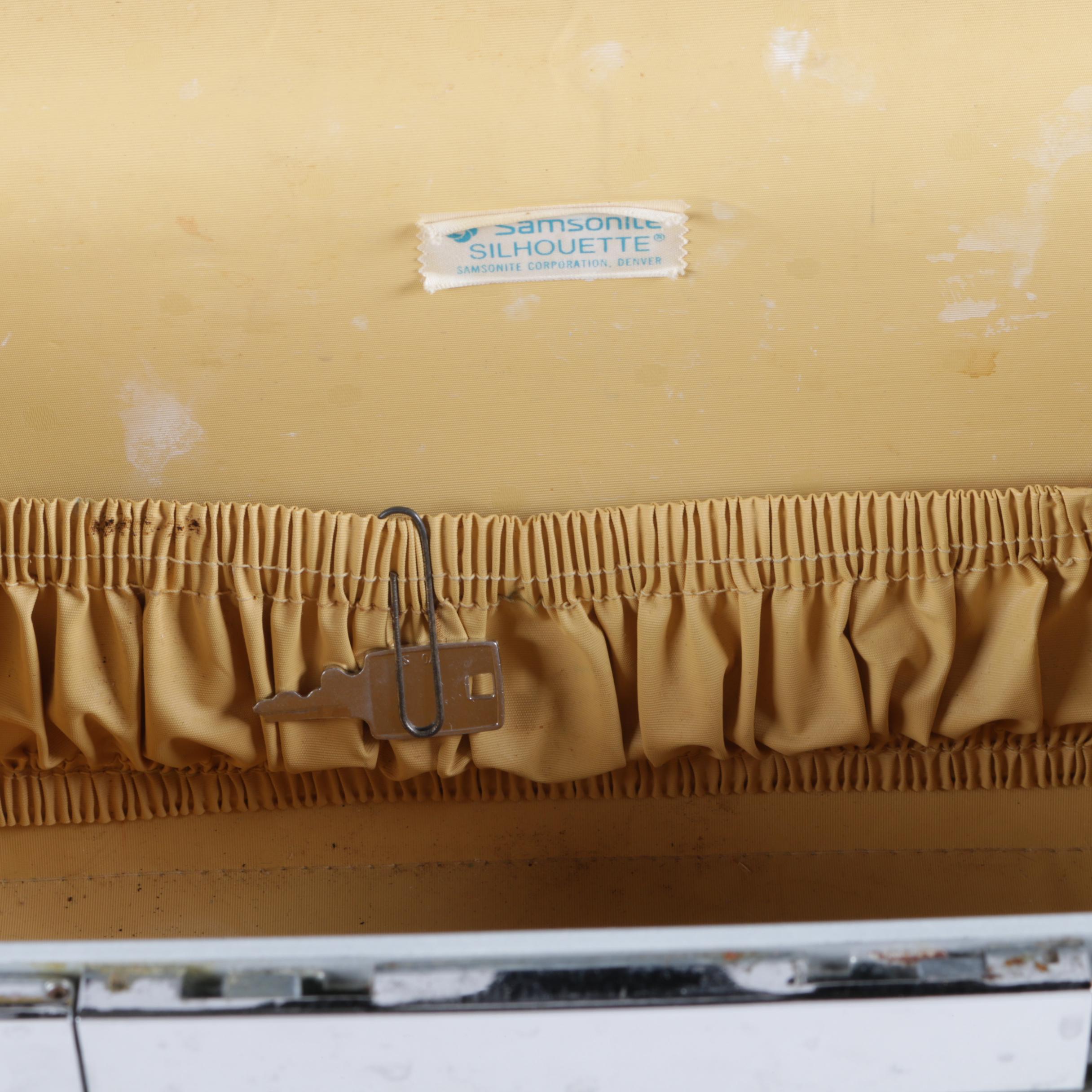 Vintage Samsonite "Silhouette" Cosmetic Travel Case