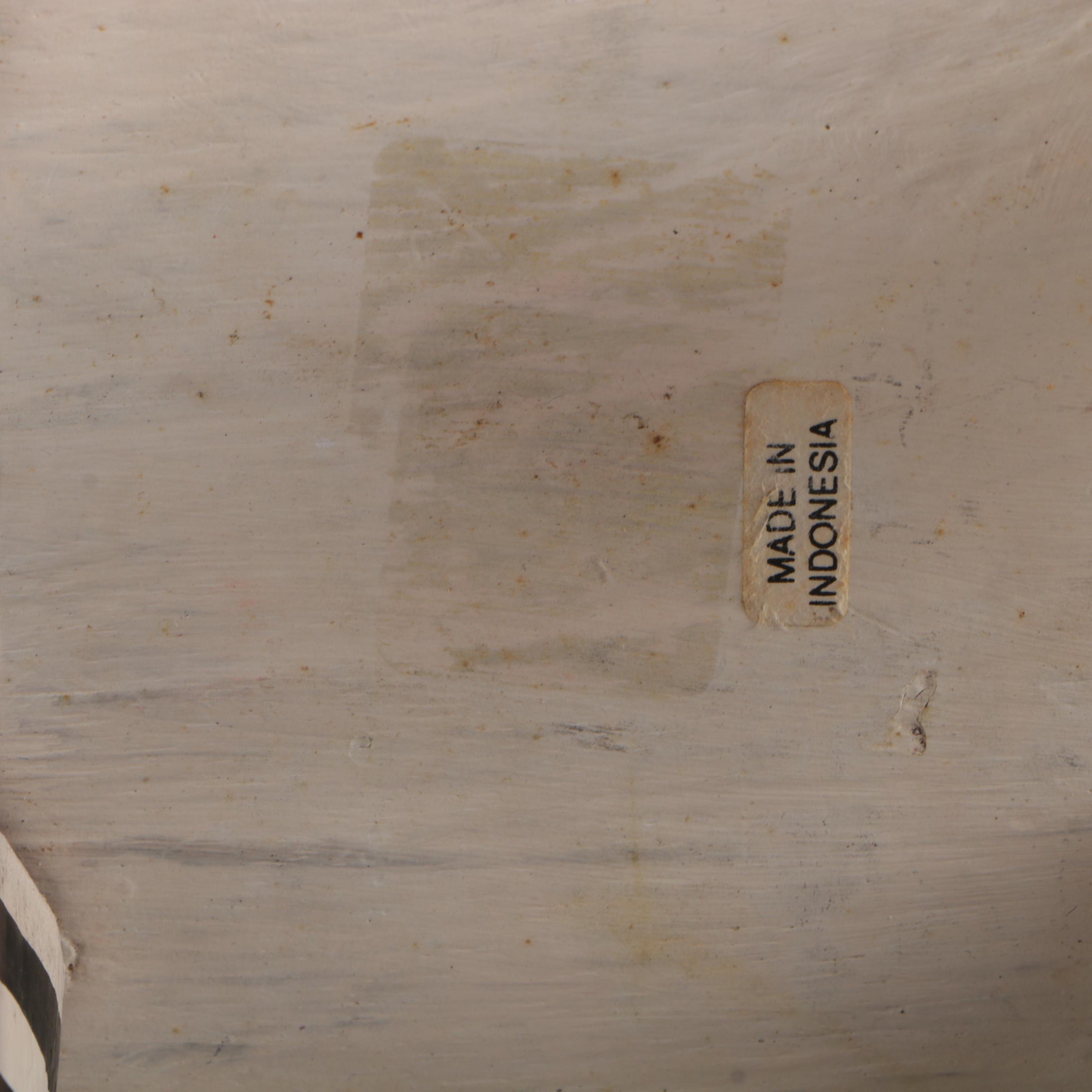 Wooden Cat Stand and Photograph Frame