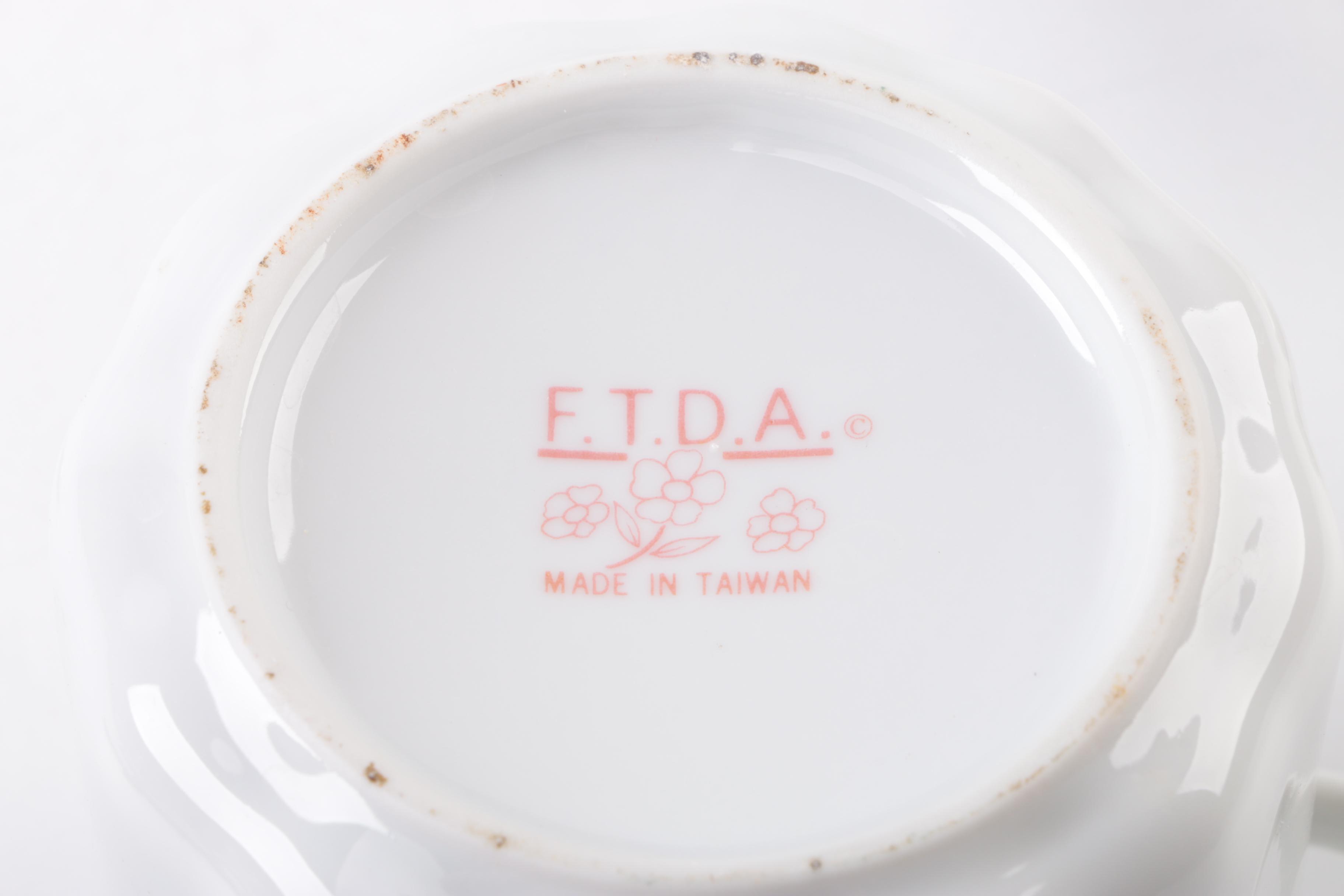 Pair of Horchow Collection Japanese Bowls