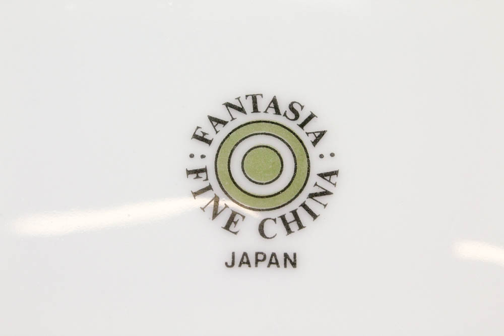 Florenteen "Fantasia" China Set