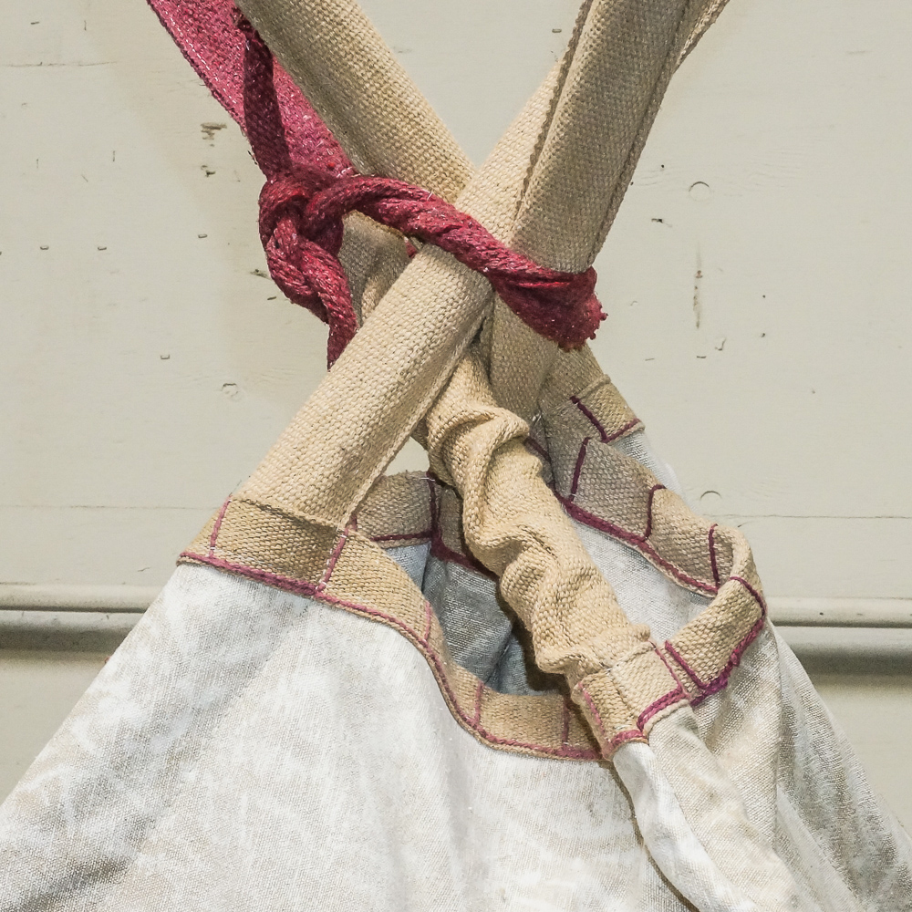 Children's Tipi Style Play Tent