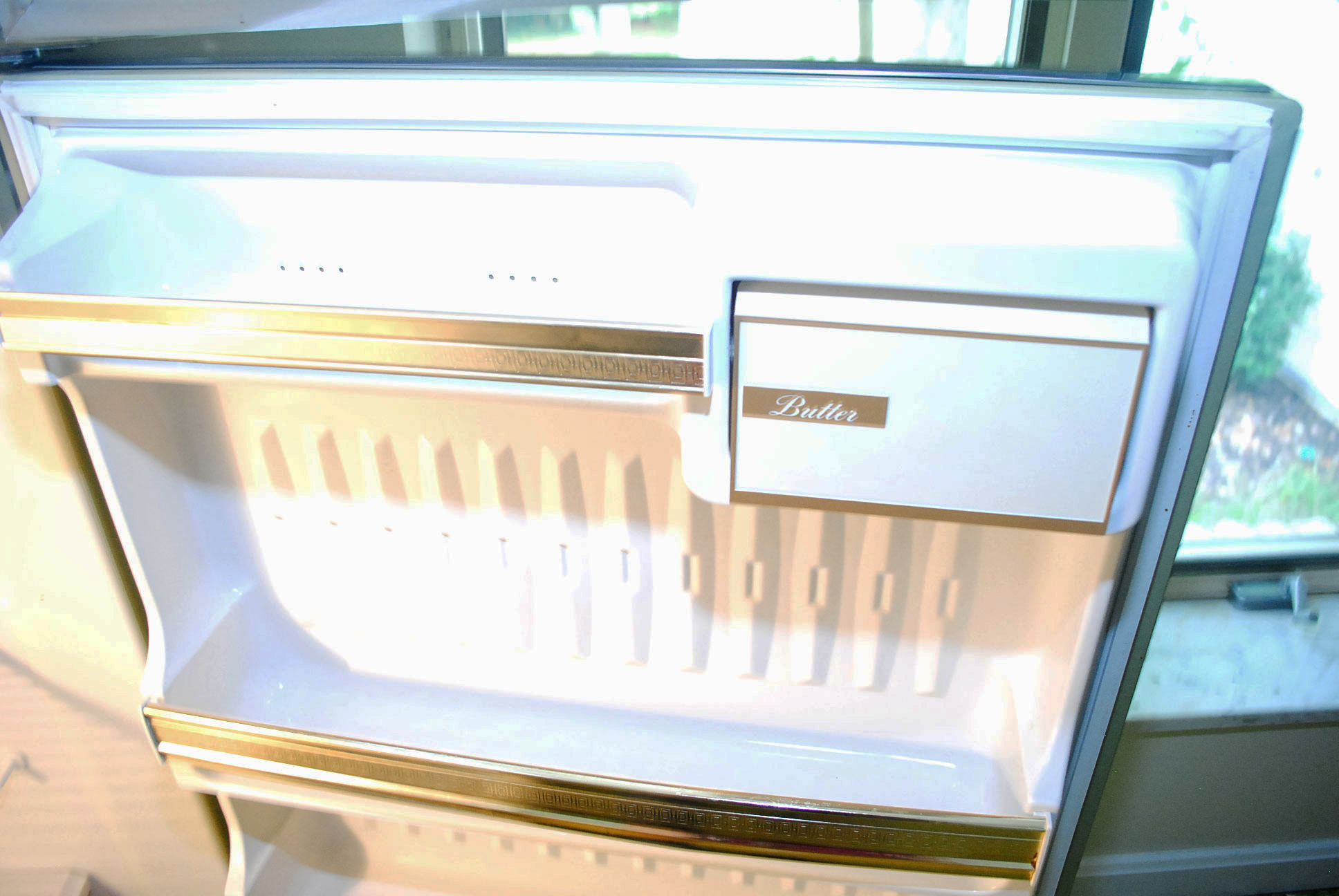 Vintage Hotpoint No Frost Refrigerator