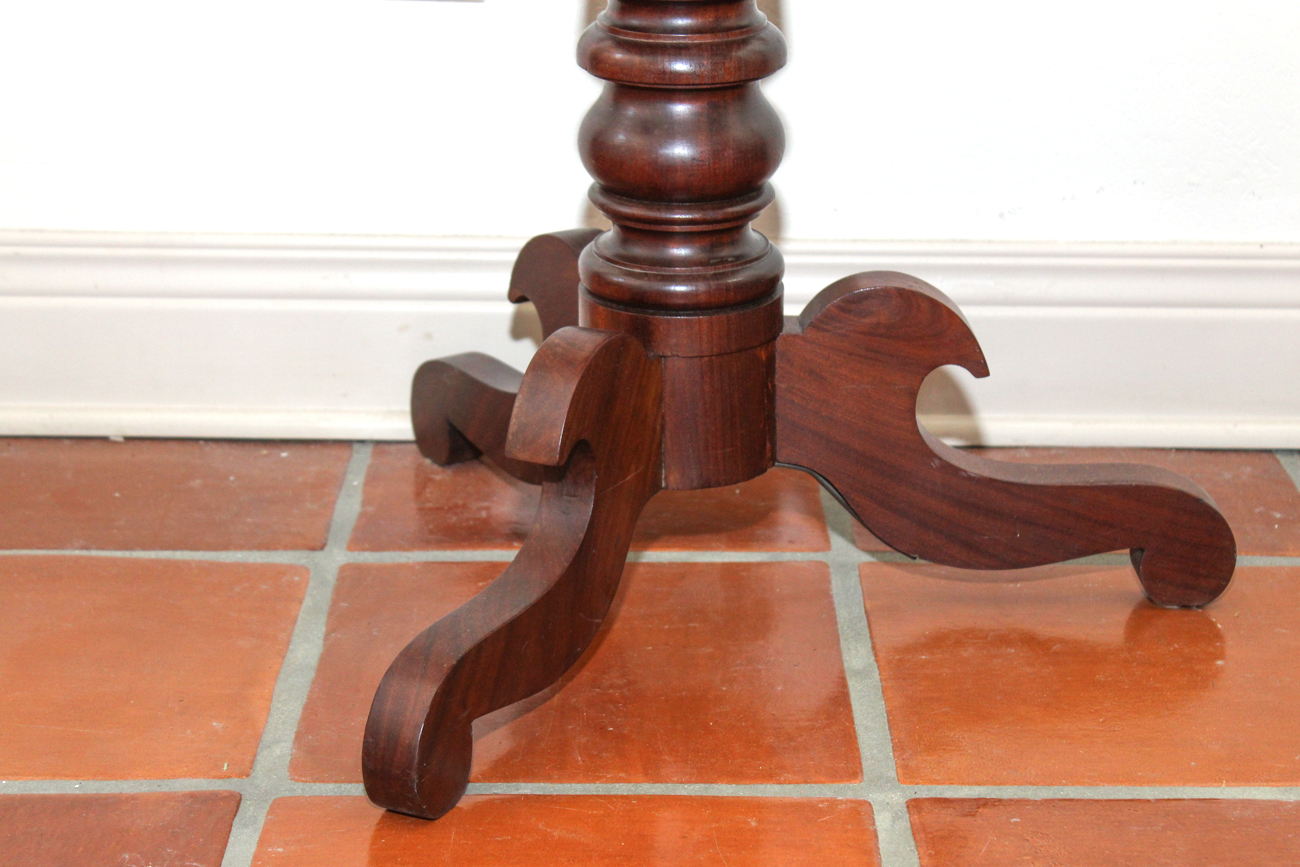Antique Flame Mahogany Tilt-Top Table