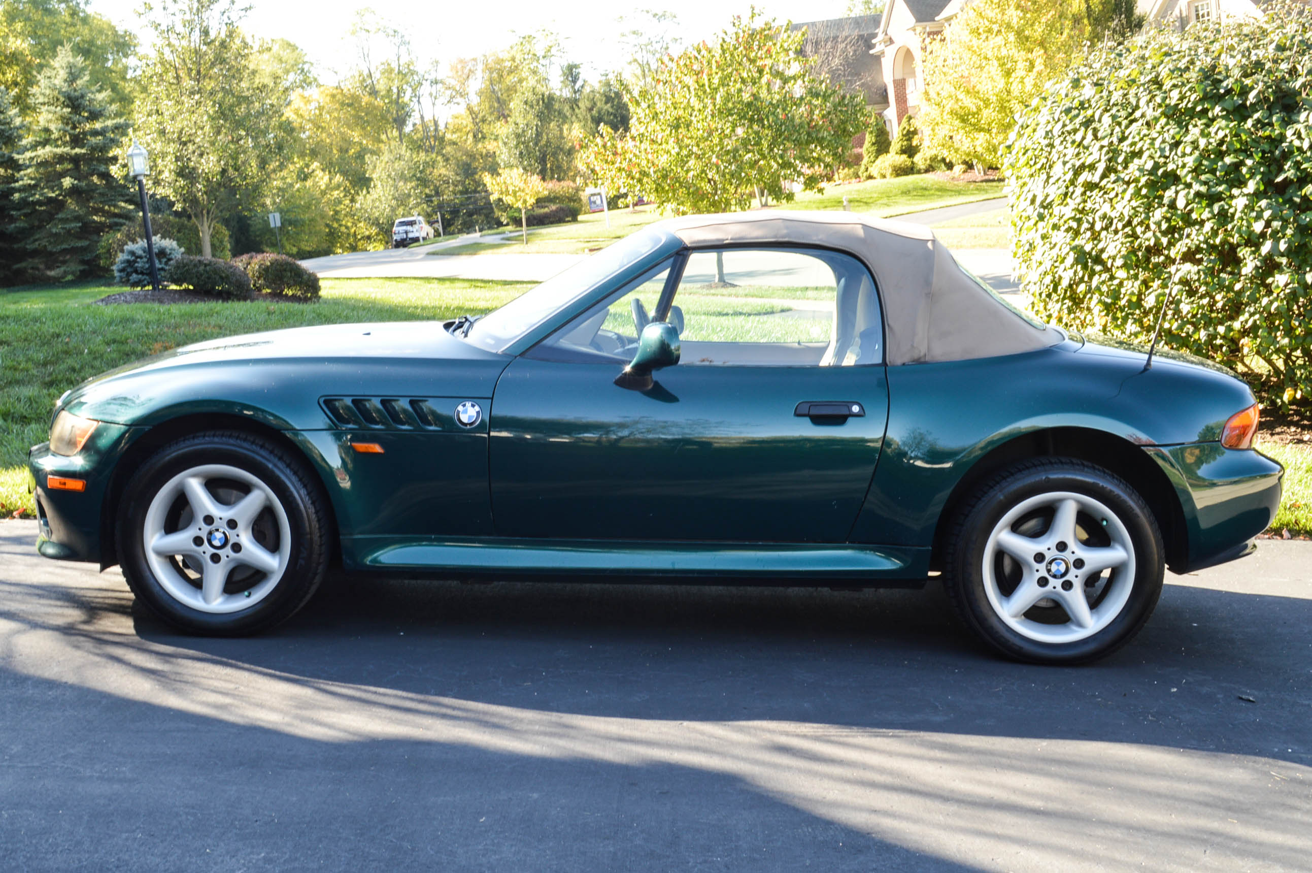 1997 BMW Z3 2.8L Roadster Convertible