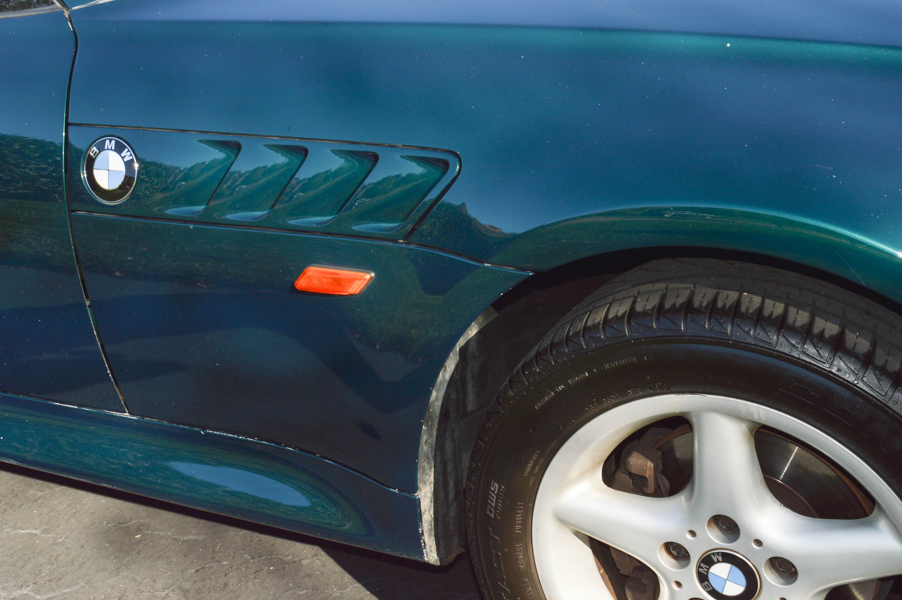 1997 BMW Z3 2.8L Roadster Convertible