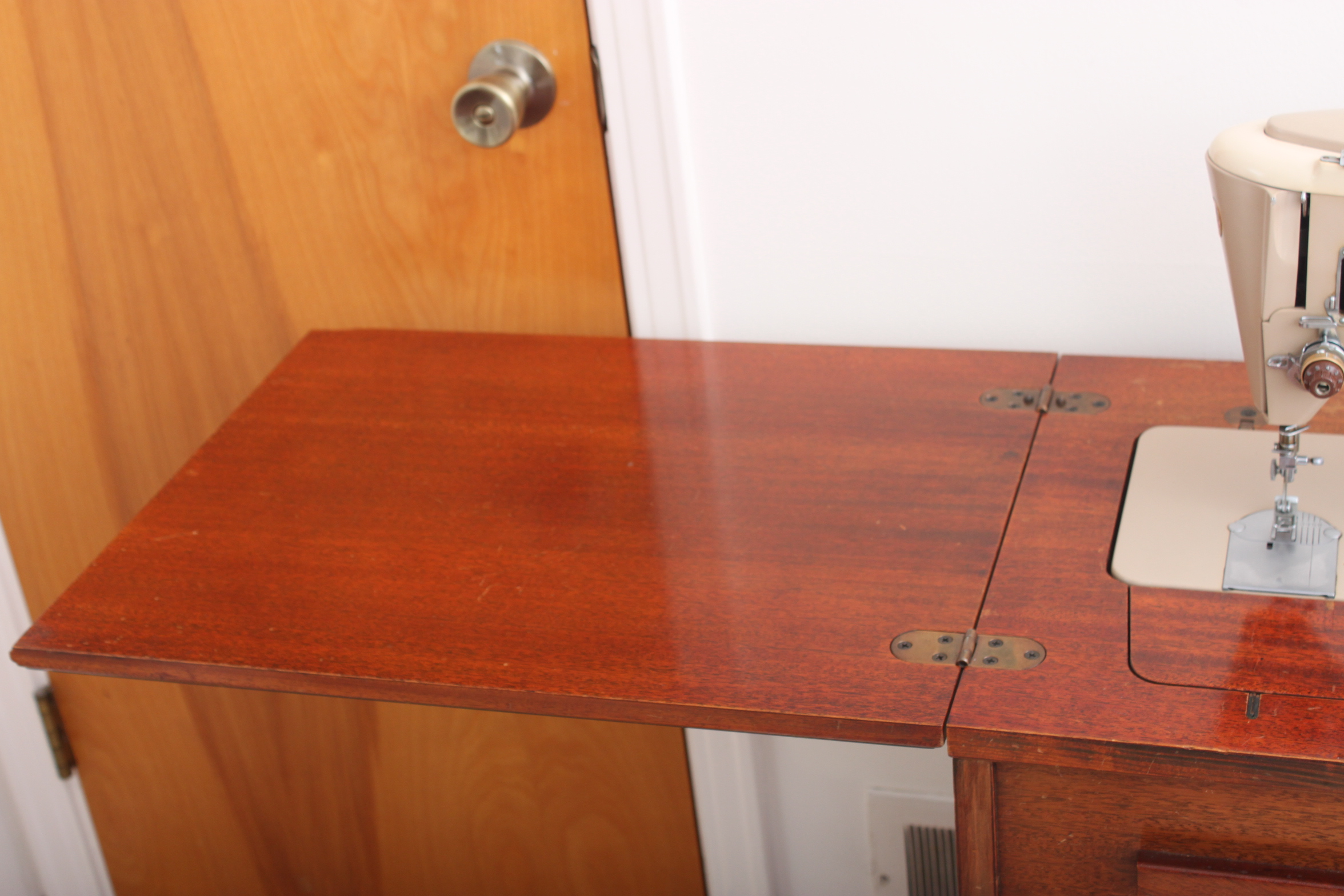 Vintage Singer Model 500A Sewing Machine with Sewing Table