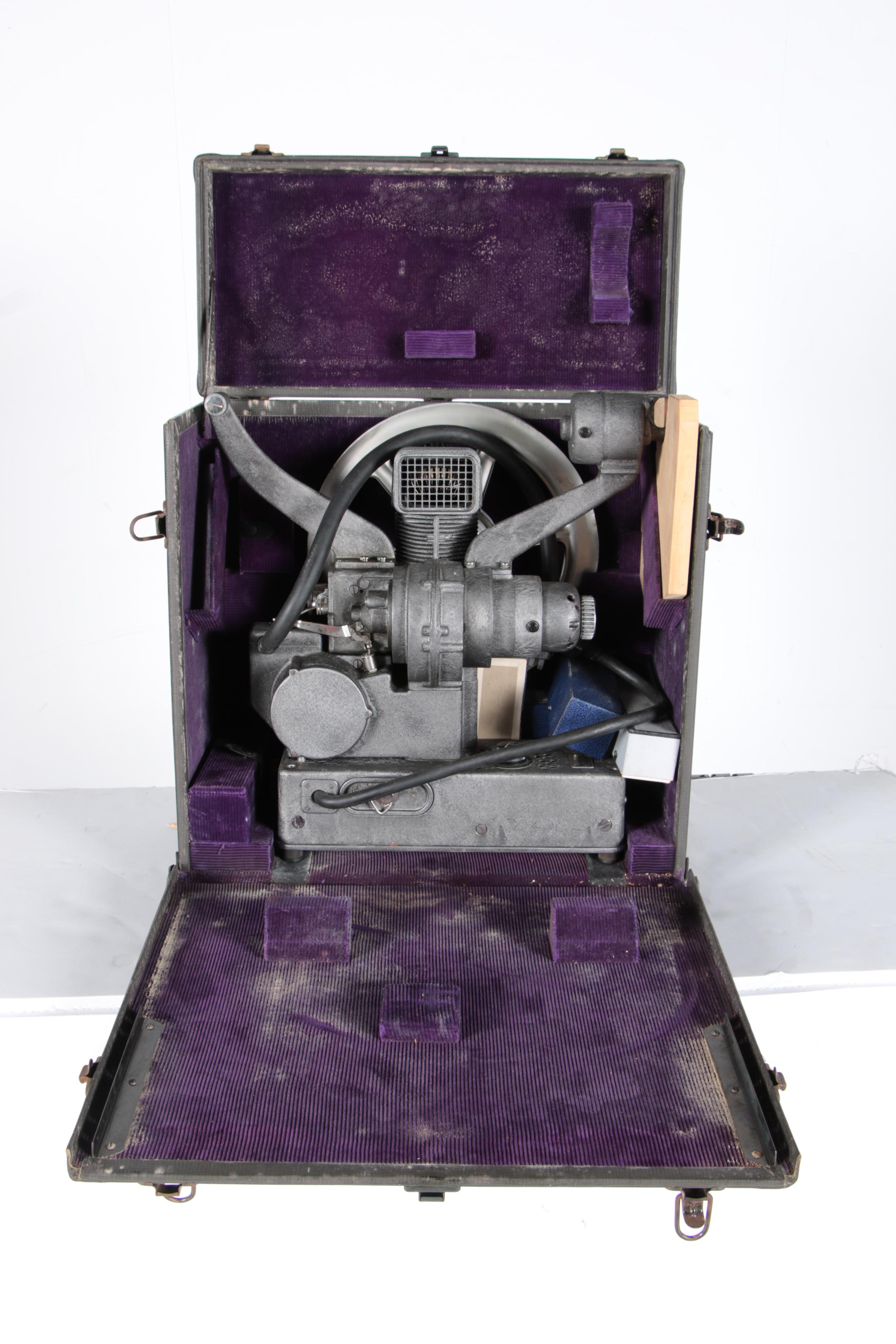 Vintage Bell & Howell Filmo Model 130 16MM Projector