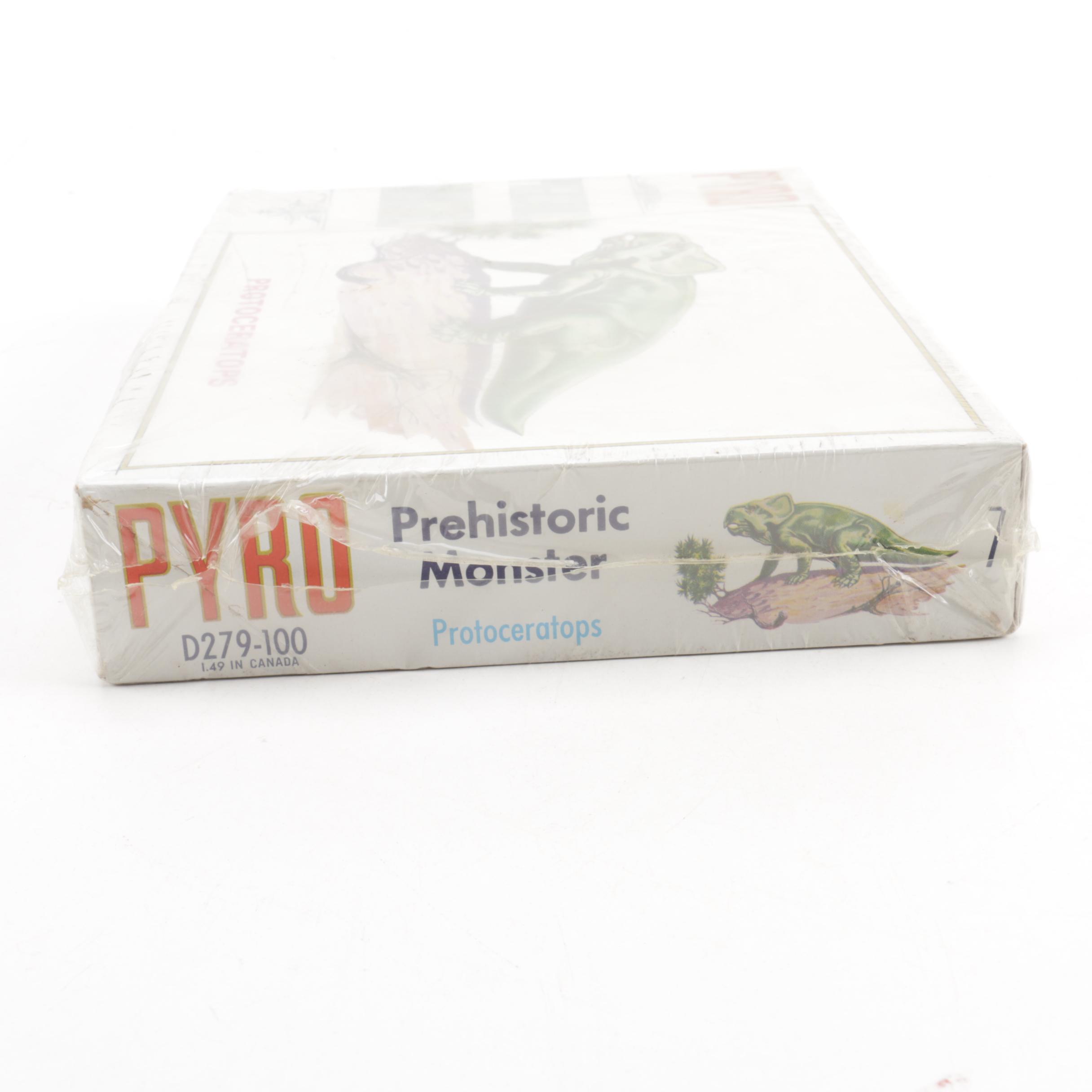 Prehistoric Life Model Kits