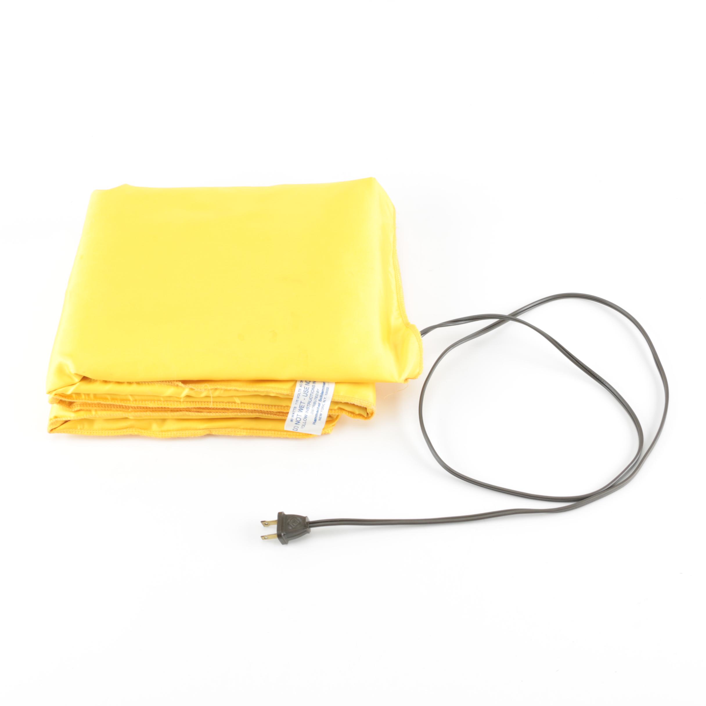 Hammacher Schlemmer Electric Plate Cozy