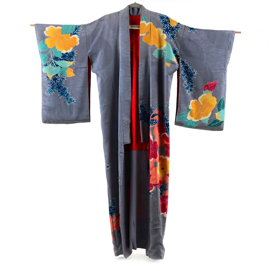 Women's Vintage Japanese Silk Floral Kimono