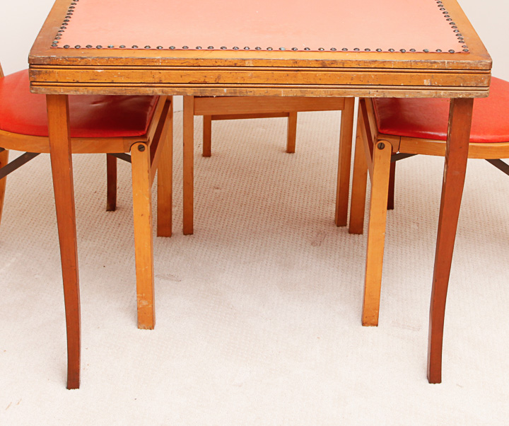 Mid-Century Folding Game Table and Four Leaf-Carved Side Chairs by Stakmore