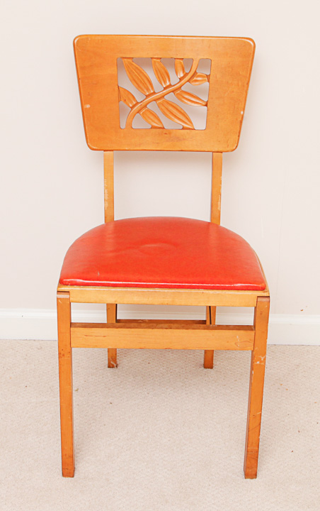 Mid-Century Folding Game Table and Four Leaf-Carved Side Chairs by Stakmore