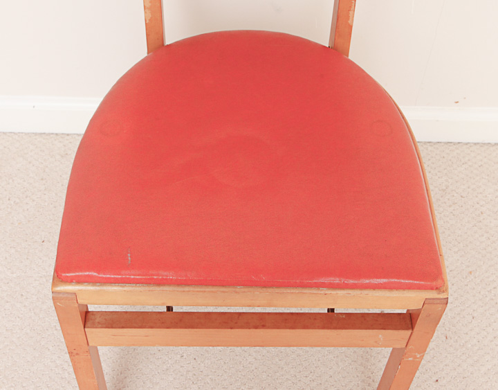Mid-Century Folding Game Table and Four Leaf-Carved Side Chairs by Stakmore