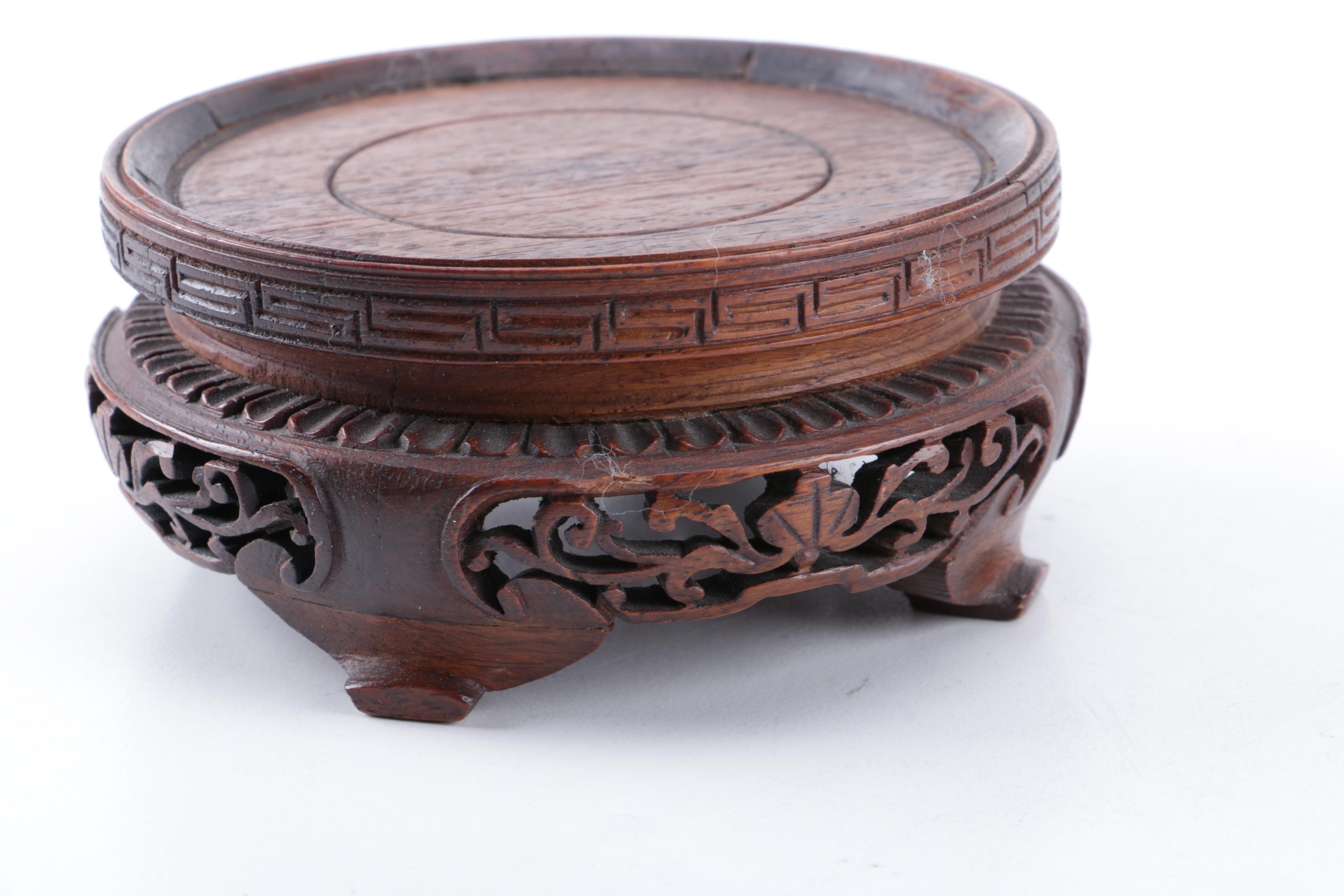 Small Ceramic Pots and Wooden Stand