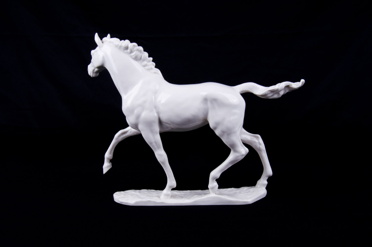 Hutschenreuther Selb Porcelain Horse Figurine
