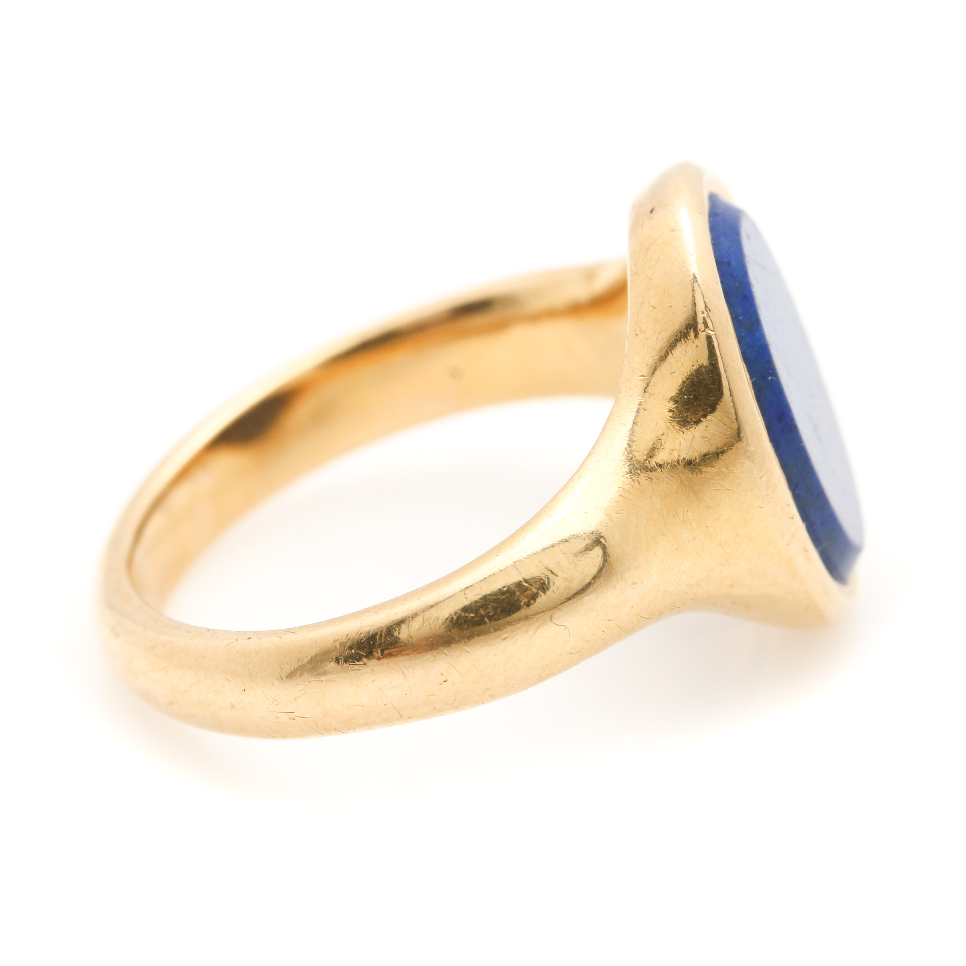 Circa 1918 Deakin & Francis English 18K Yellow Gold Lapis Lazuli Ring