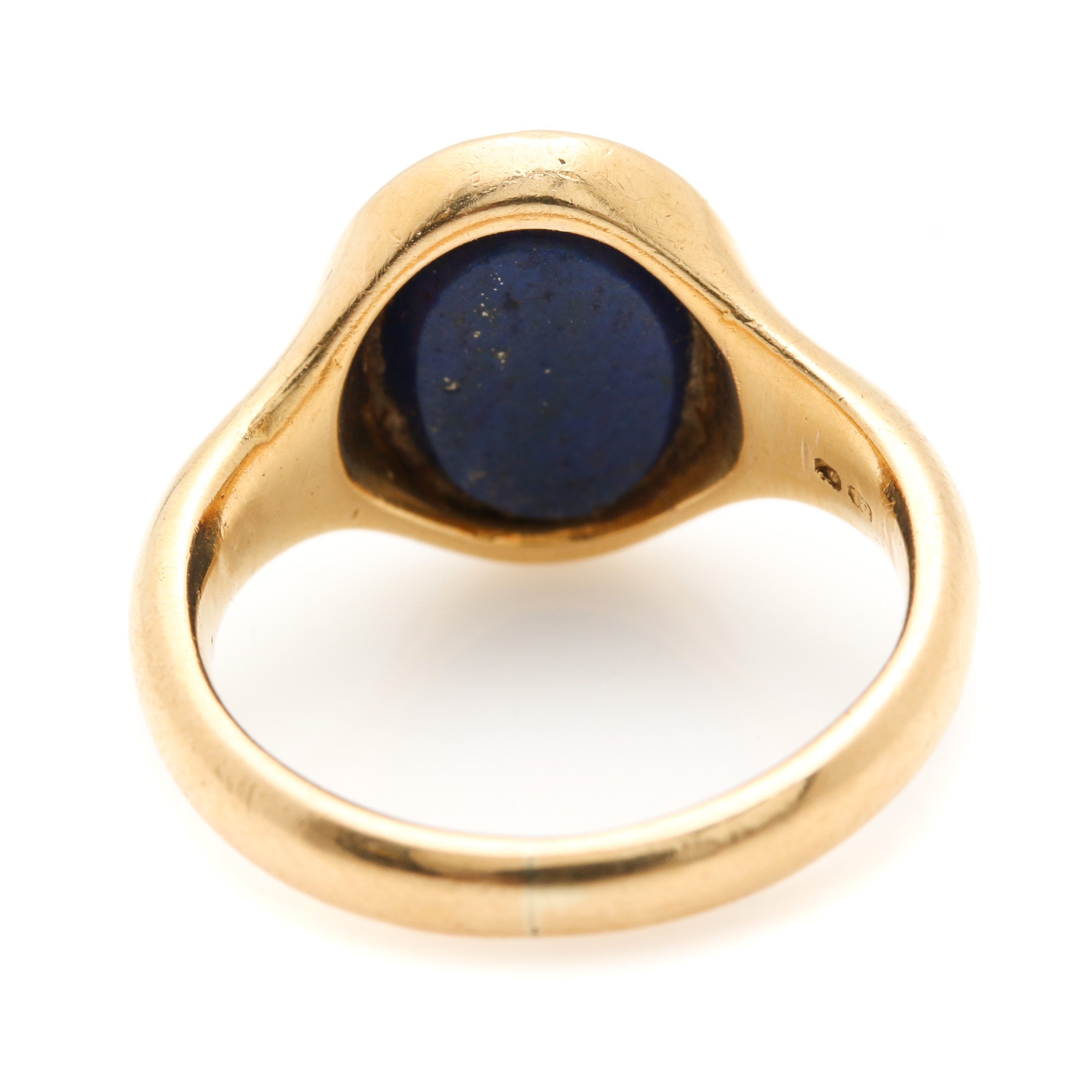 Circa 1918 Deakin & Francis English 18K Yellow Gold Lapis Lazuli Ring