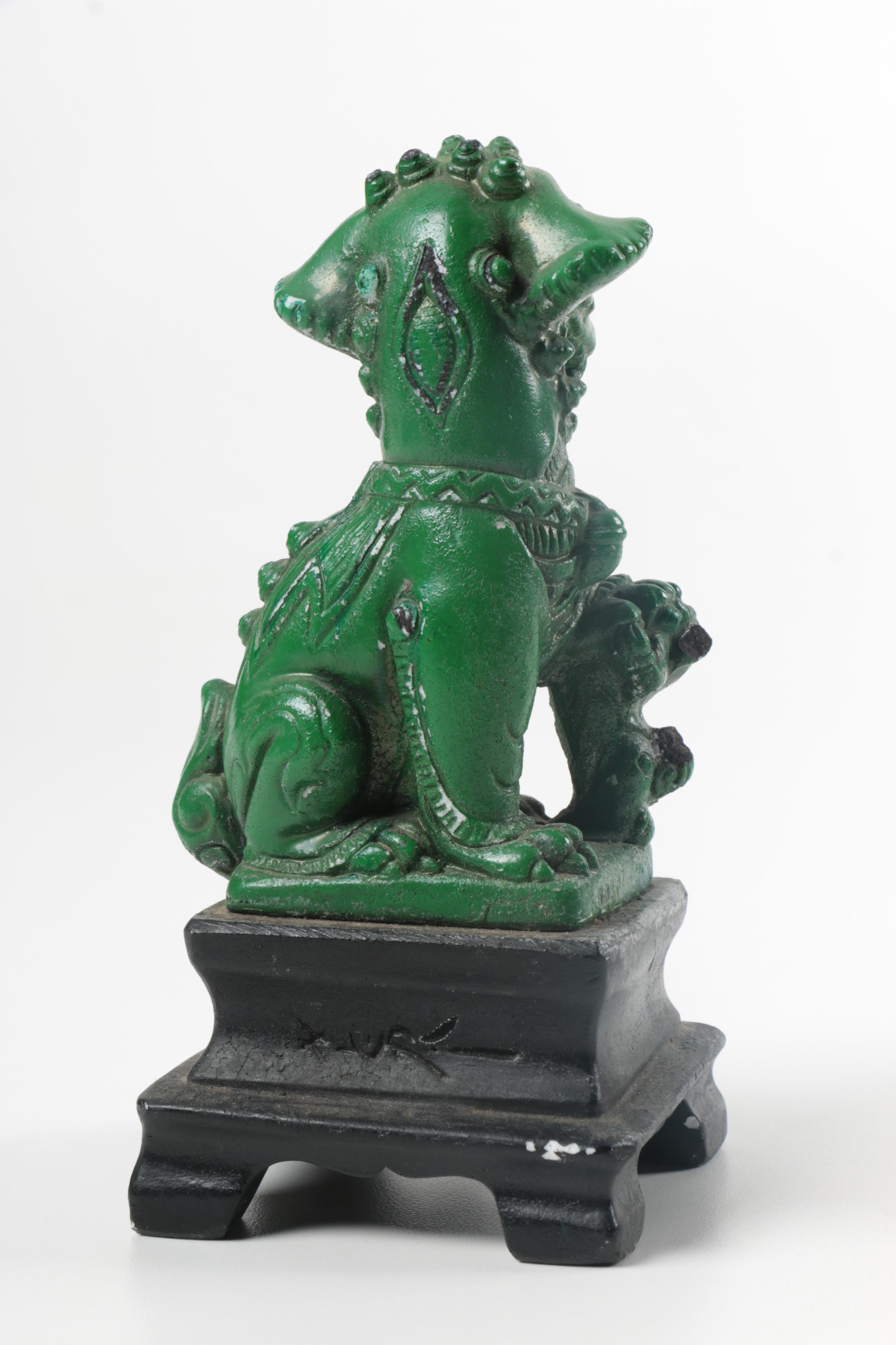 Green Guardian Lion Figurines on Black Bases