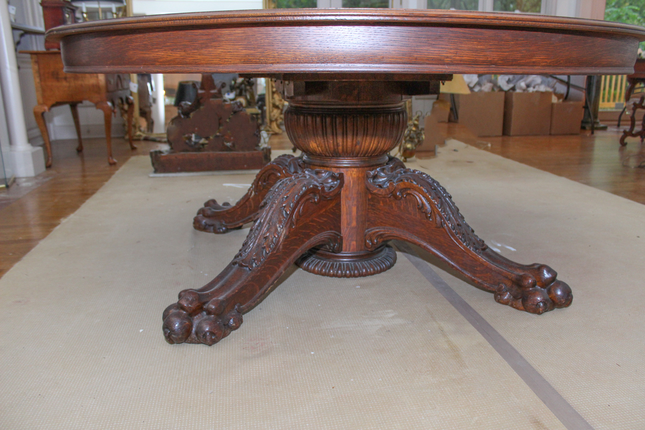 Antique Flame-Grained Oak Extension Table