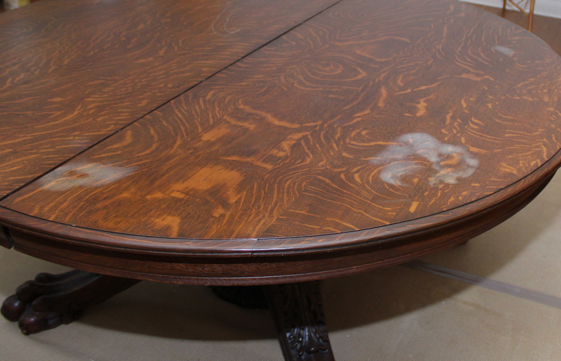 Antique Flame-Grained Oak Extension Table