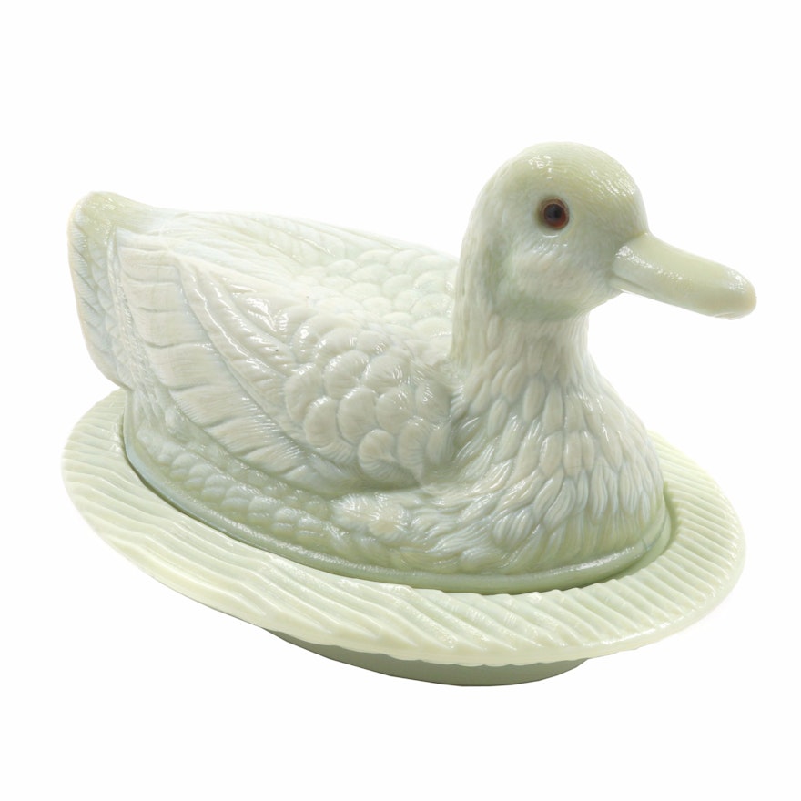 Vintage Westmoreland Green Milk Glass Covered Duck Dish