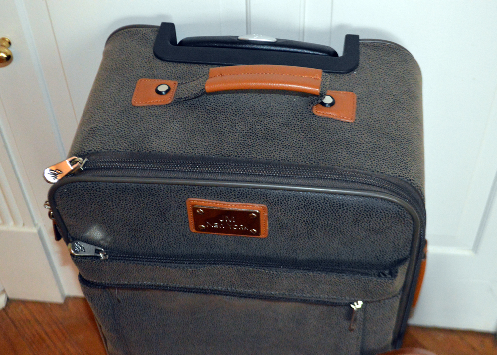 JM New York Luggage Set