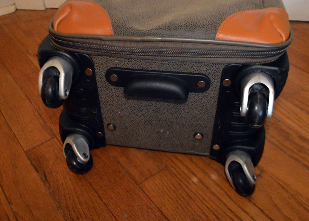 JM New York Luggage Set