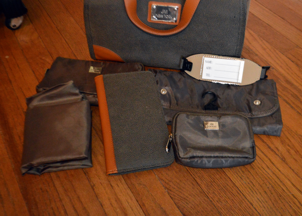 JM New York Luggage Set