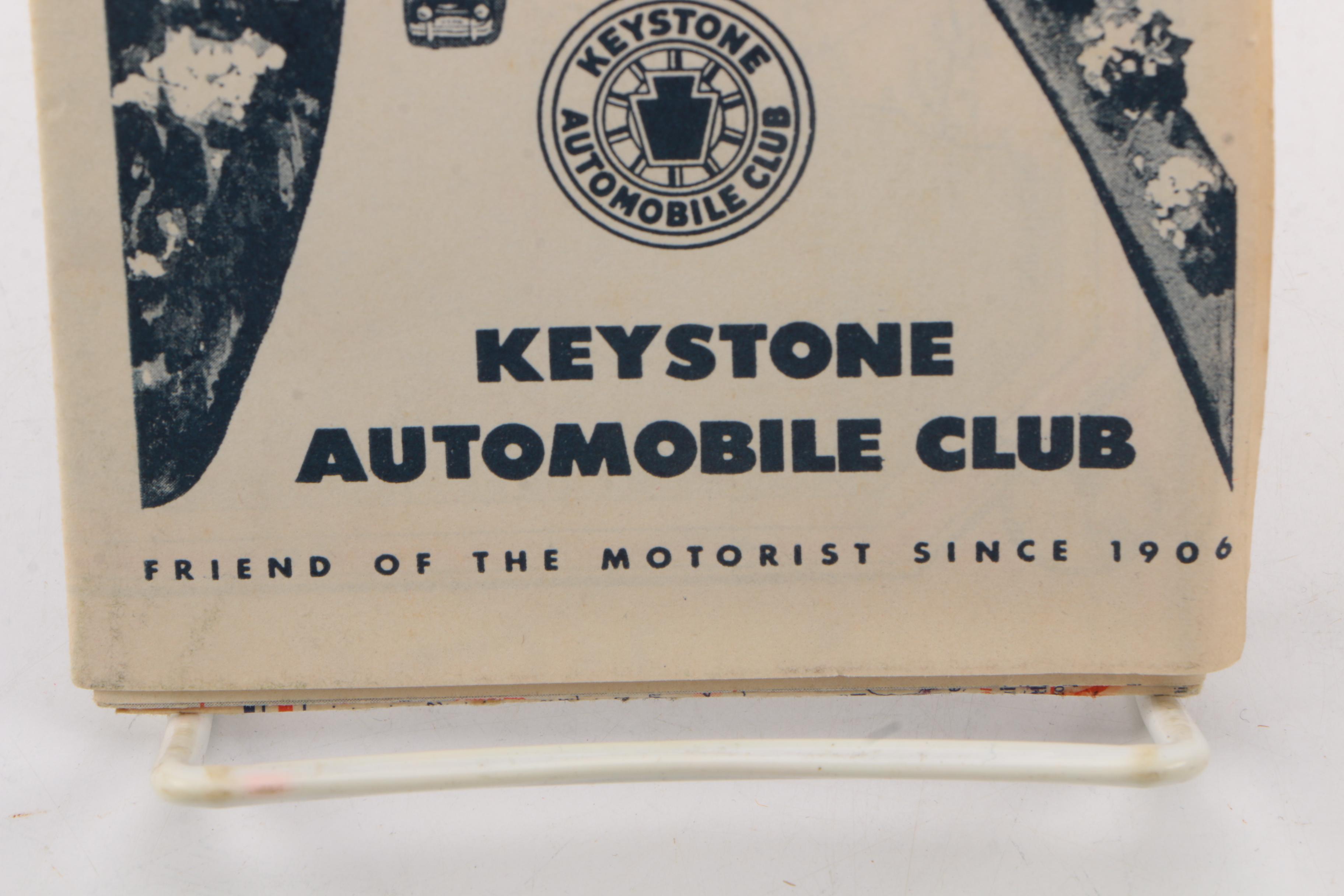 Generous Assortment of National Park Maps and Travel Brochures