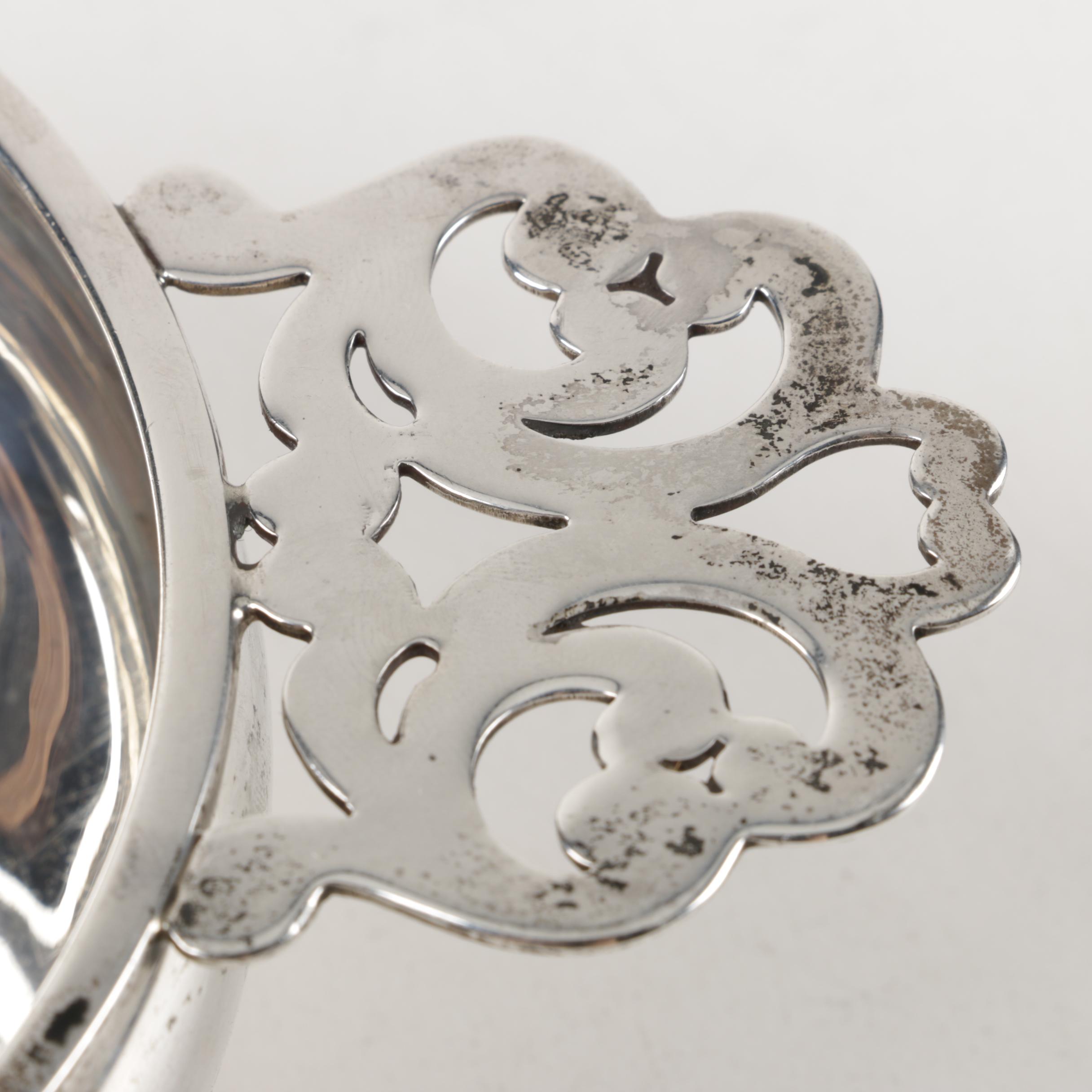 Mueck -Carey Co. Sterling Silver Porringer