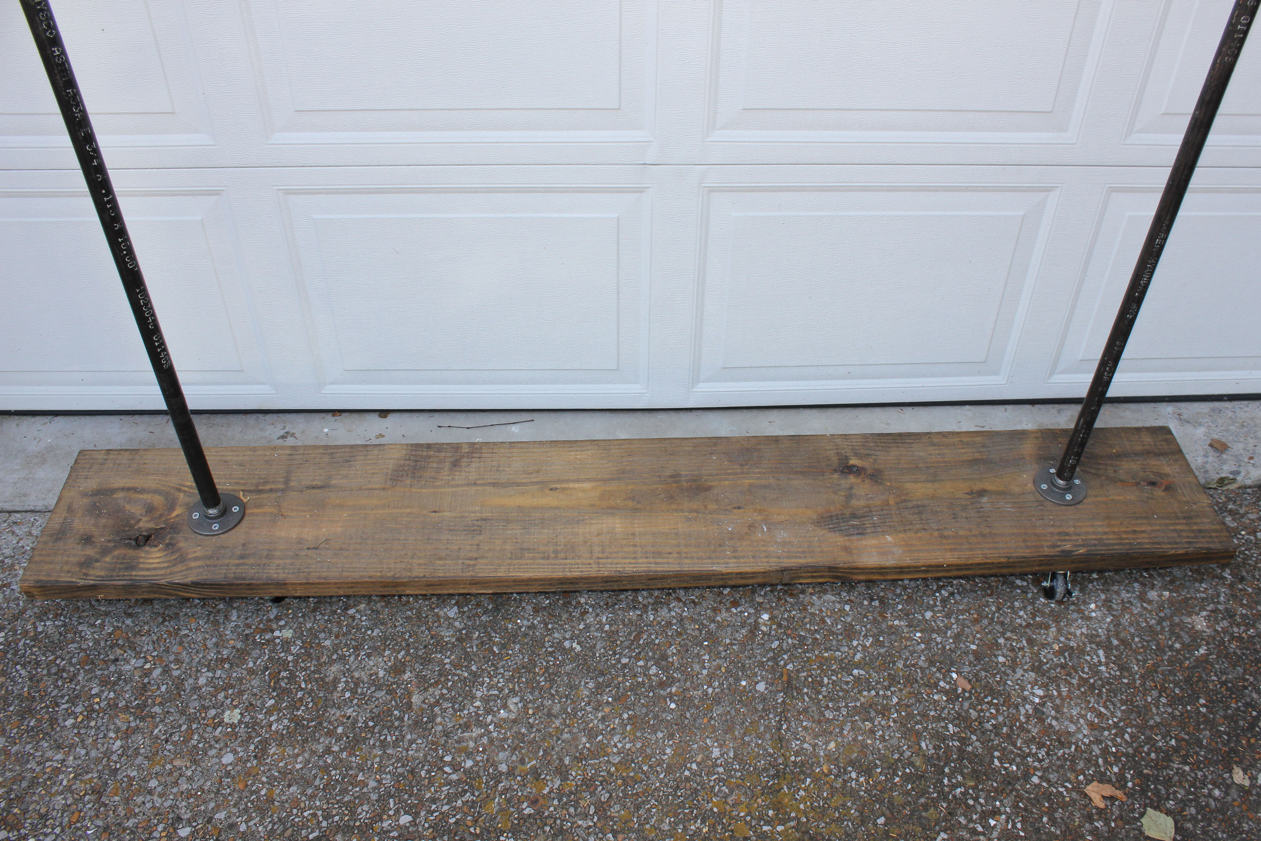 Metal Pipe Clothing Rack